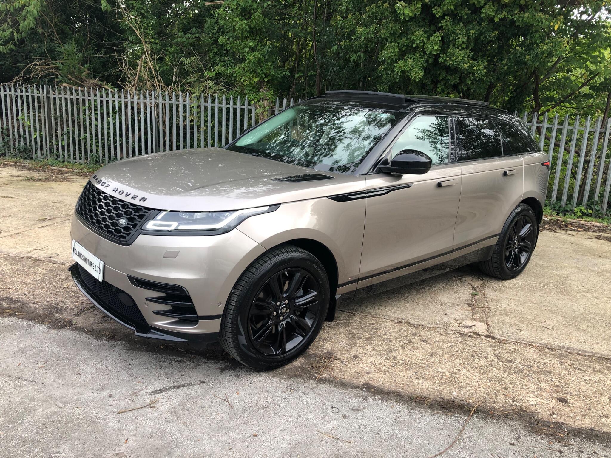 Land Rover Range Rover Velar view 15