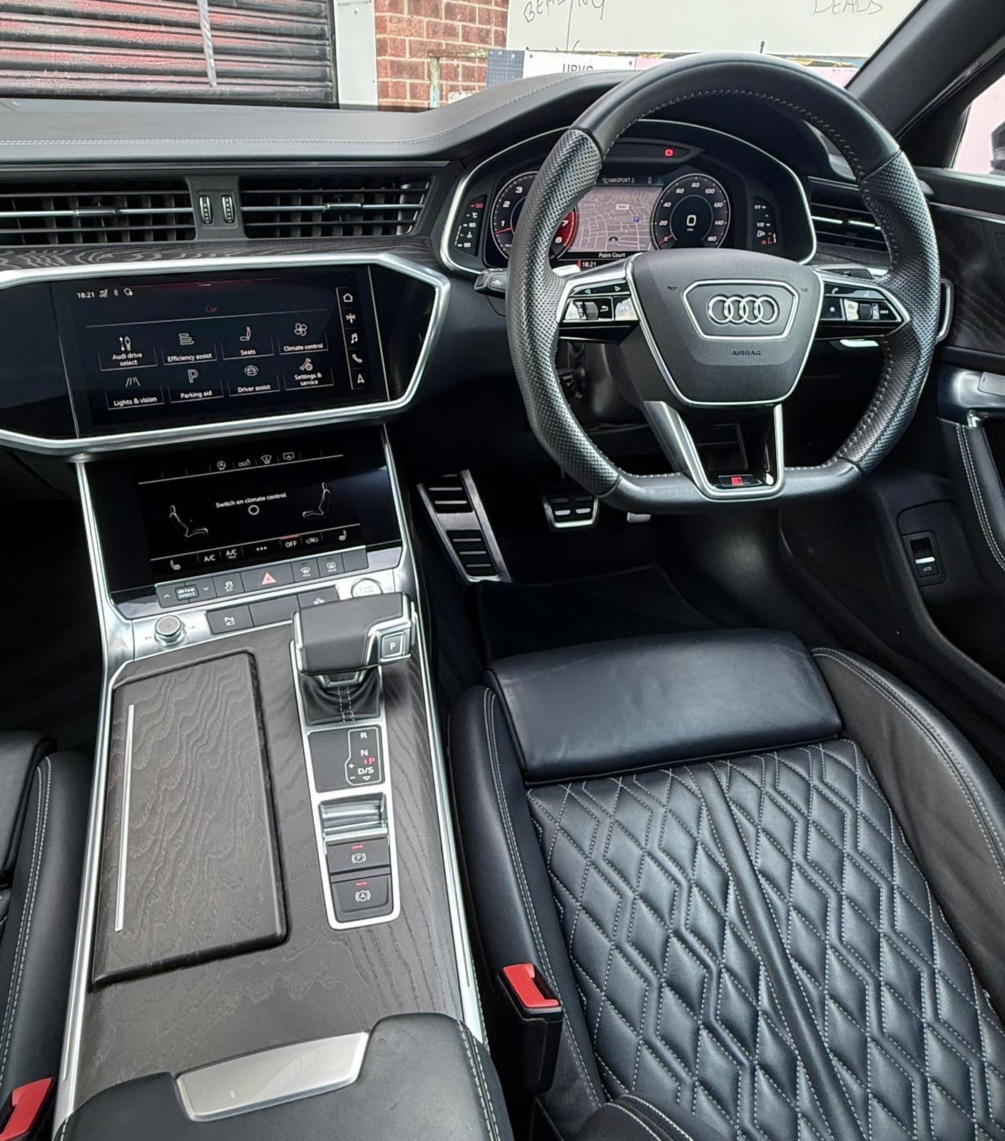 Audi A6 Saloon view 42
