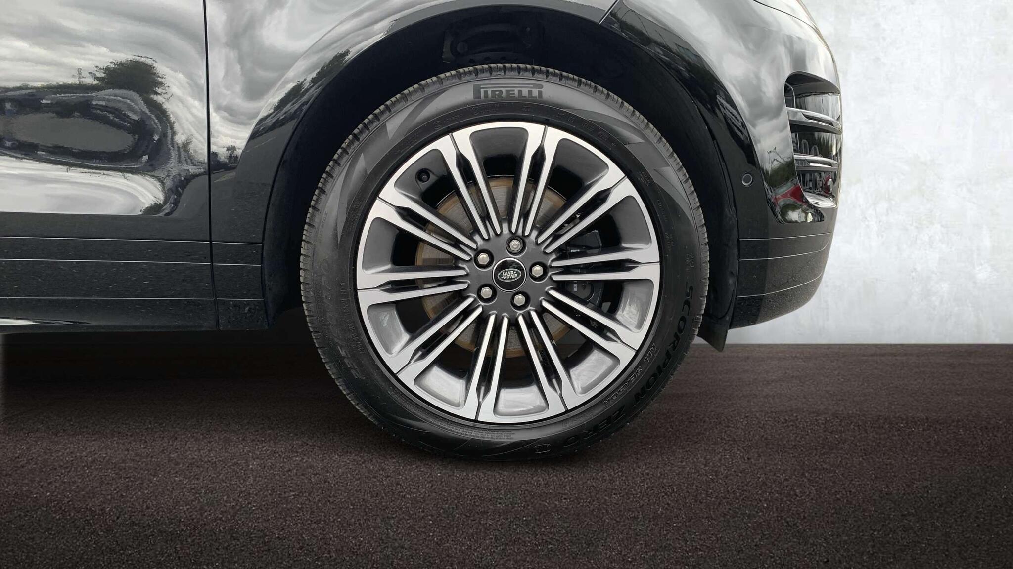 Land Rover Range Rover Evoque view 8