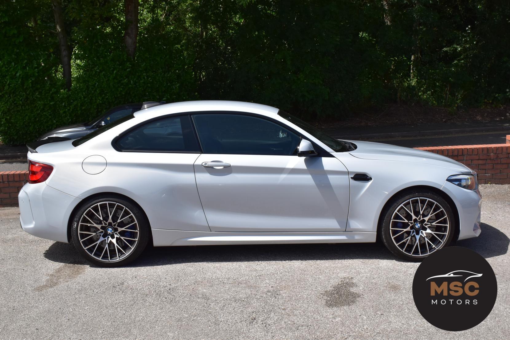 BMW M2 view 21