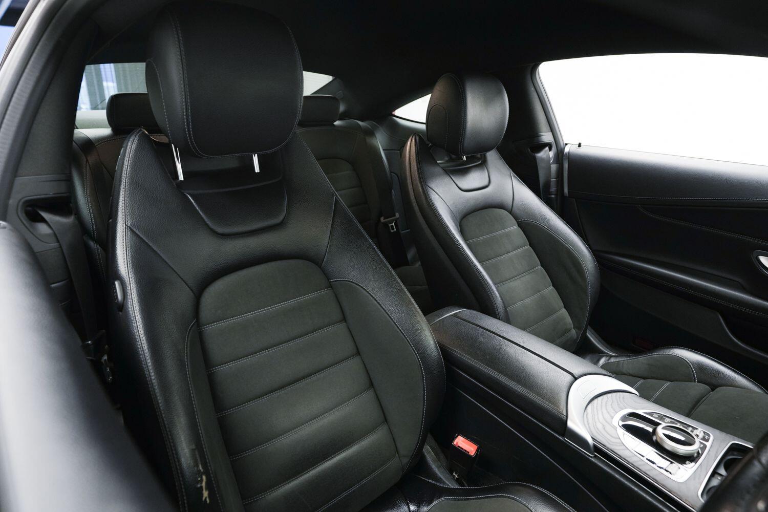Mercedes-Benz C Class view 9