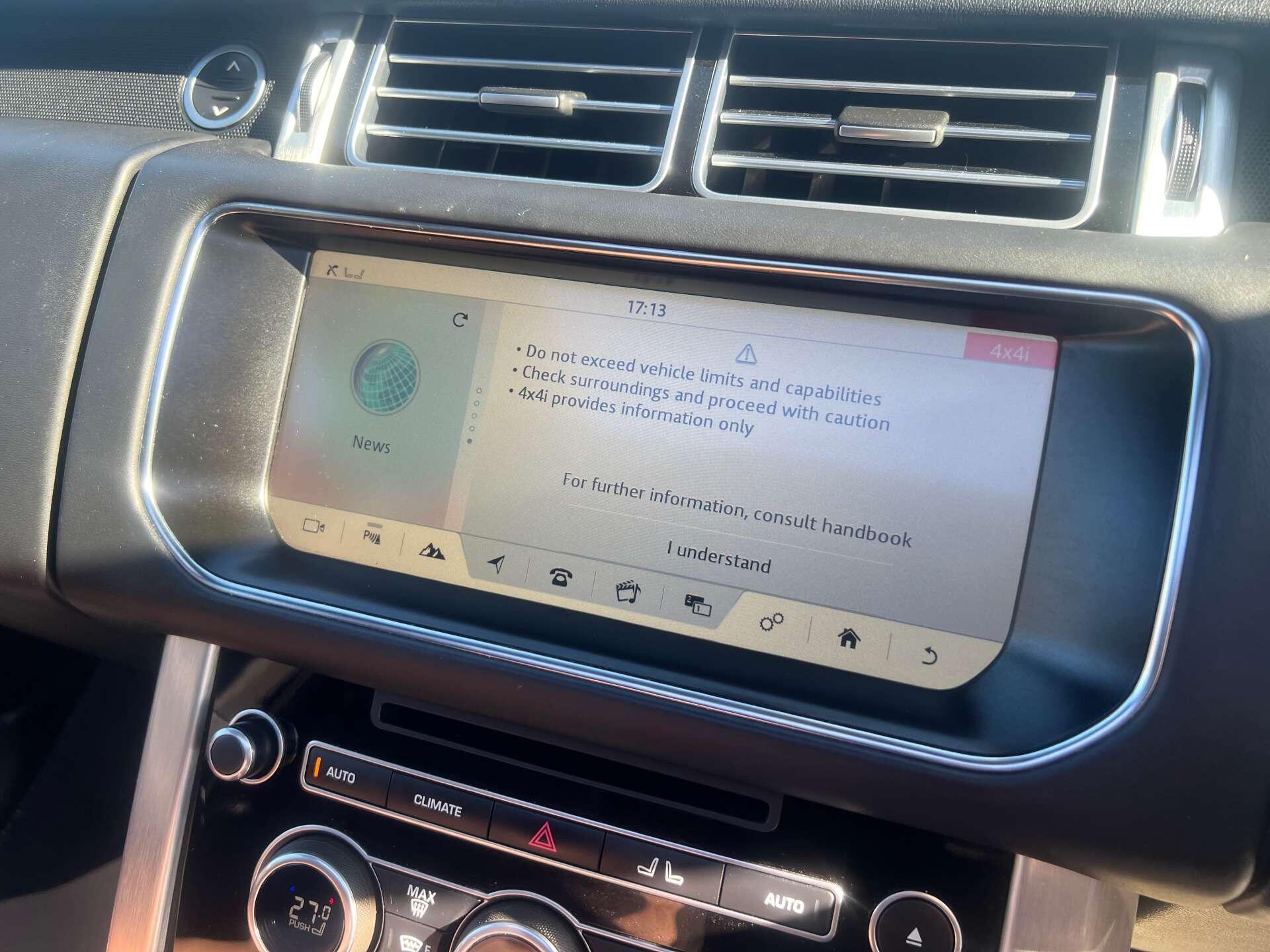 Land Rover Range Rover view 28