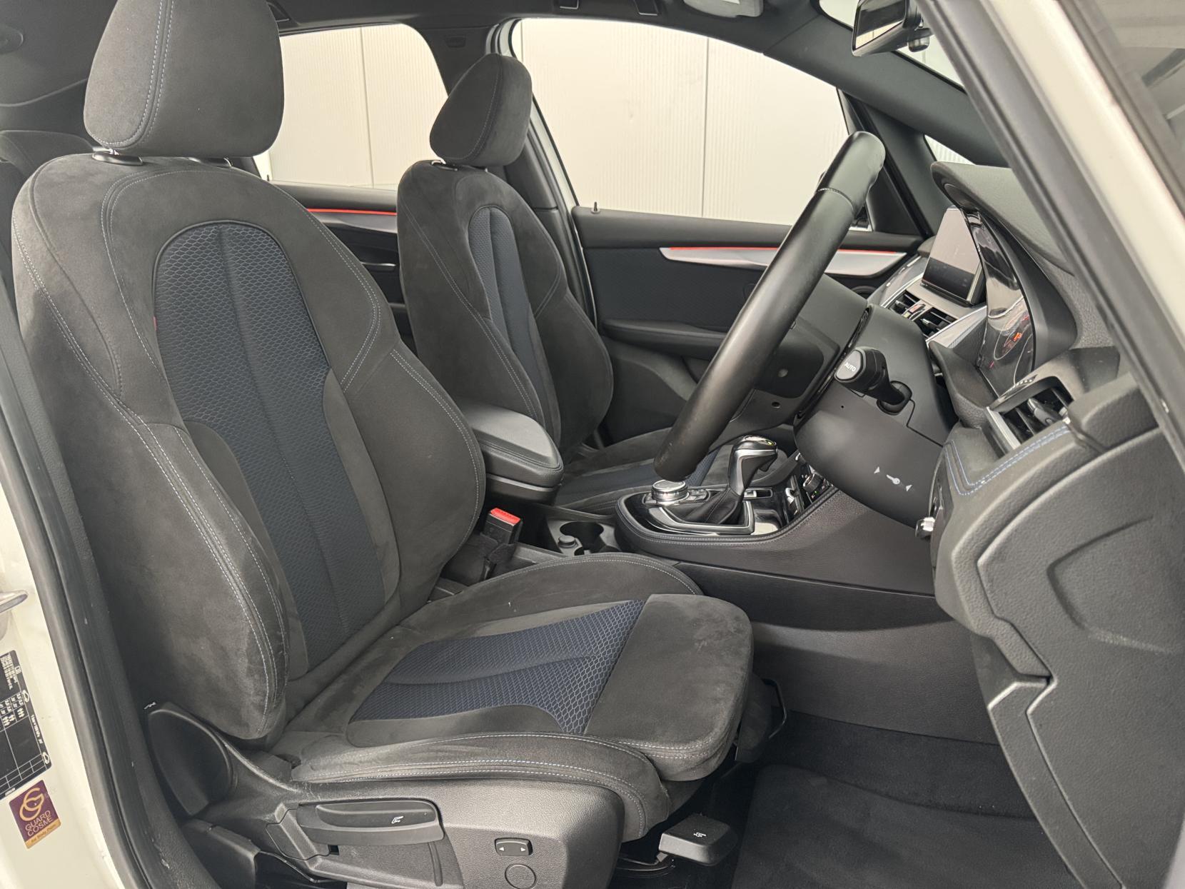 BMW 2 Series Active Tourer view 57