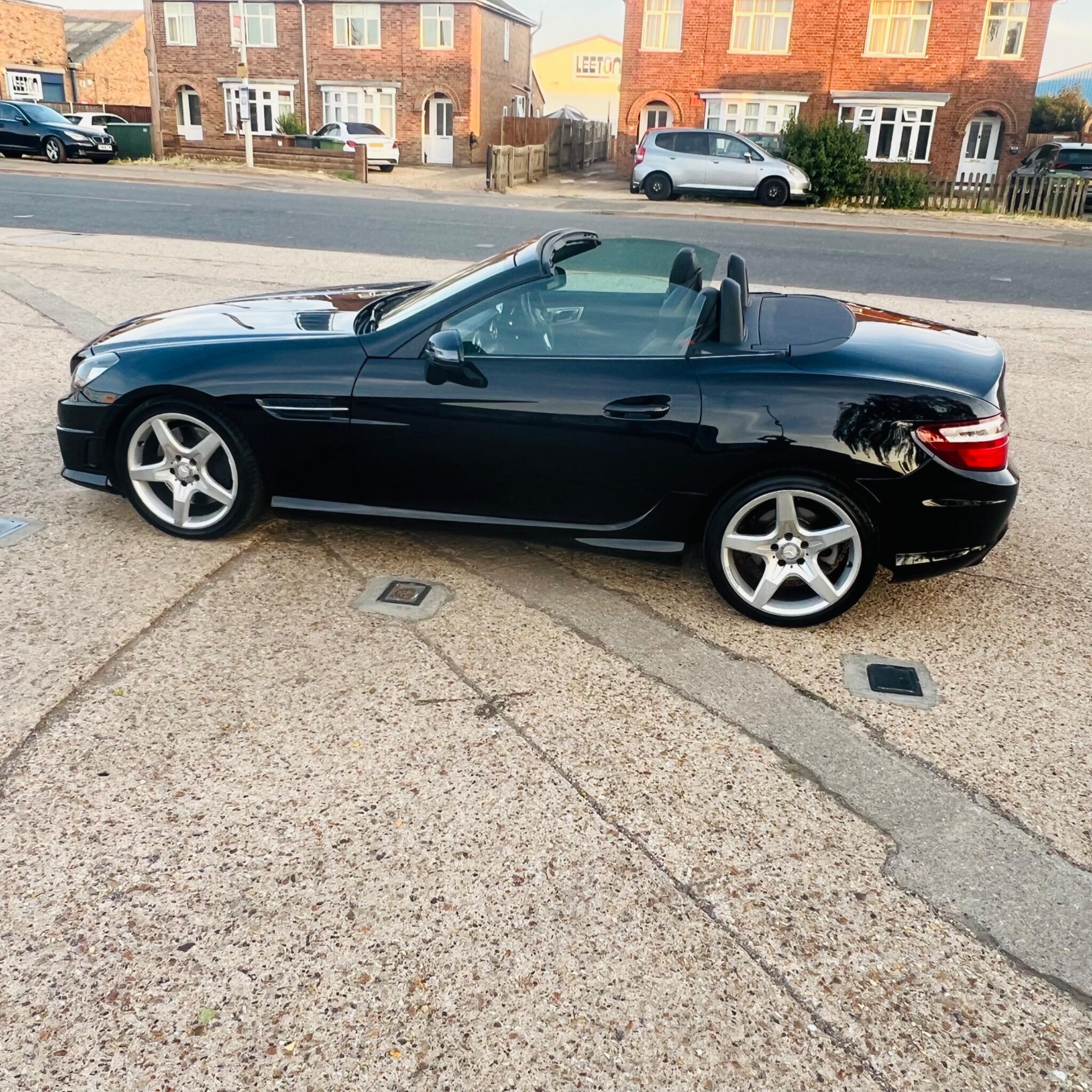 Mercedes-Benz SLK view 25