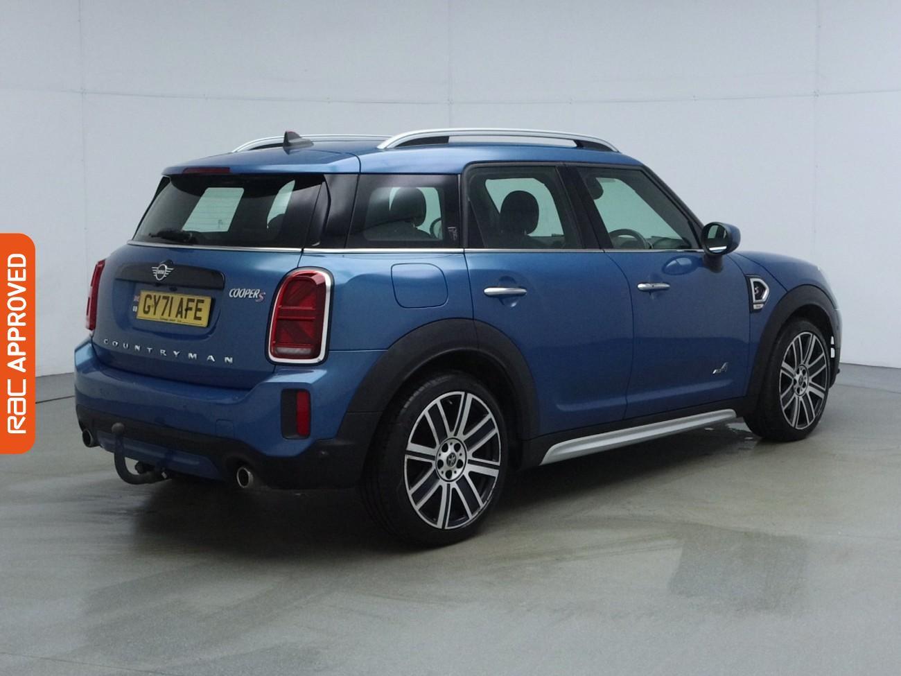 MINI Countryman view 33