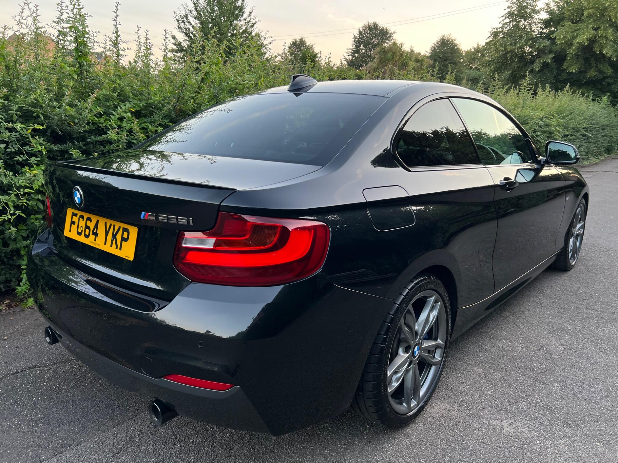 BMW 2 Series view 12