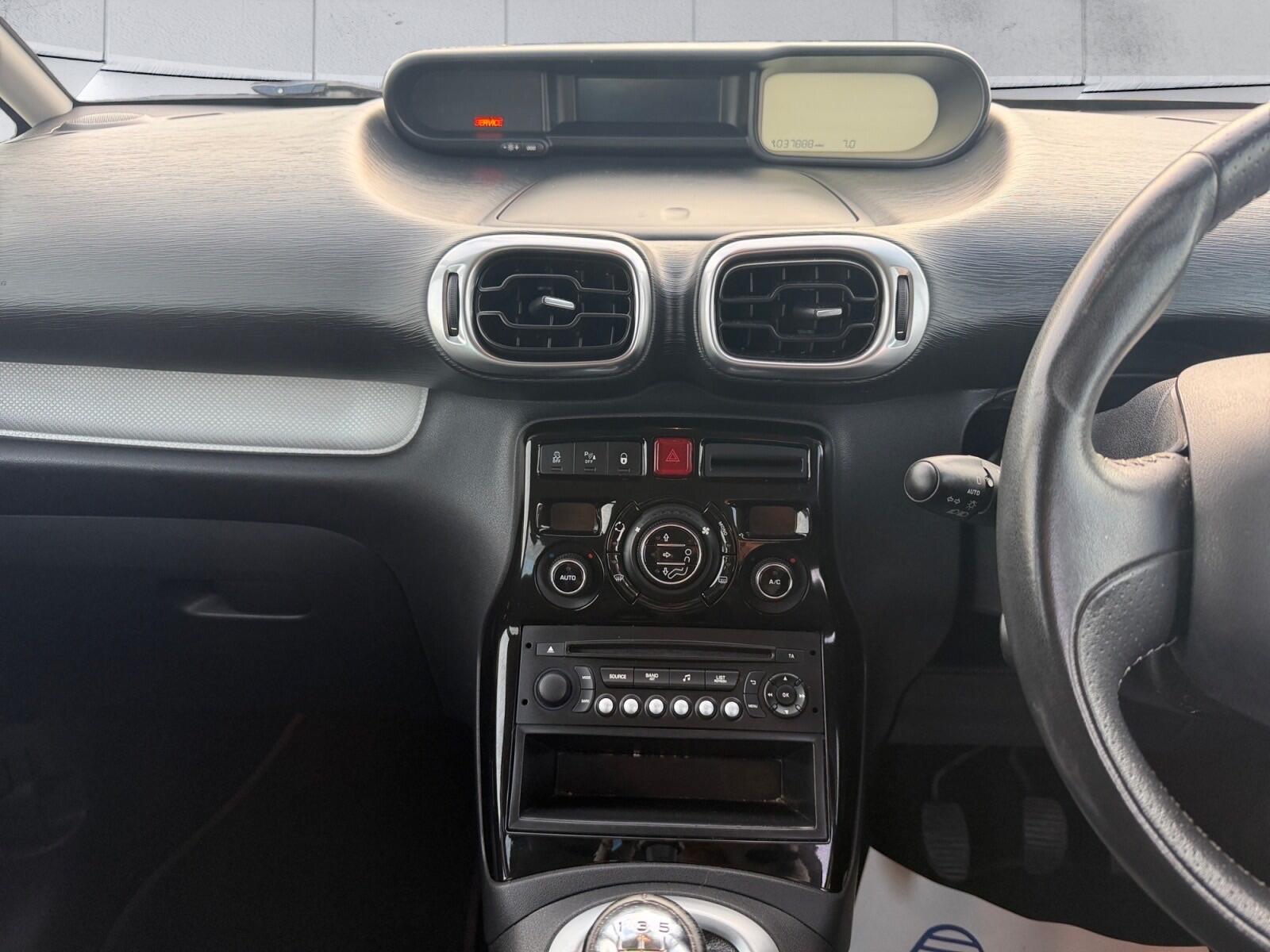 Citroen C3 Picasso view 12