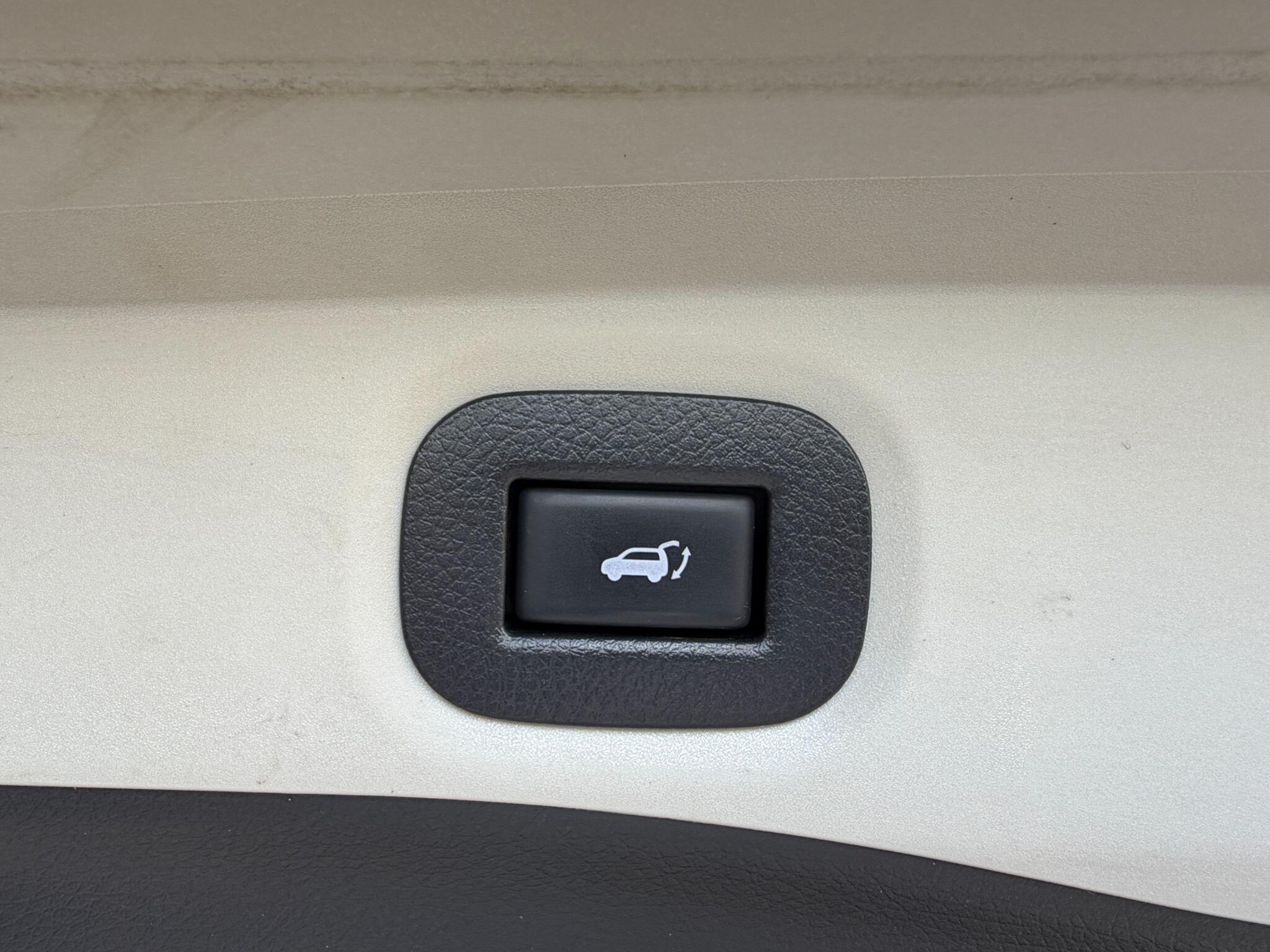 Nissan X-Trail view 30