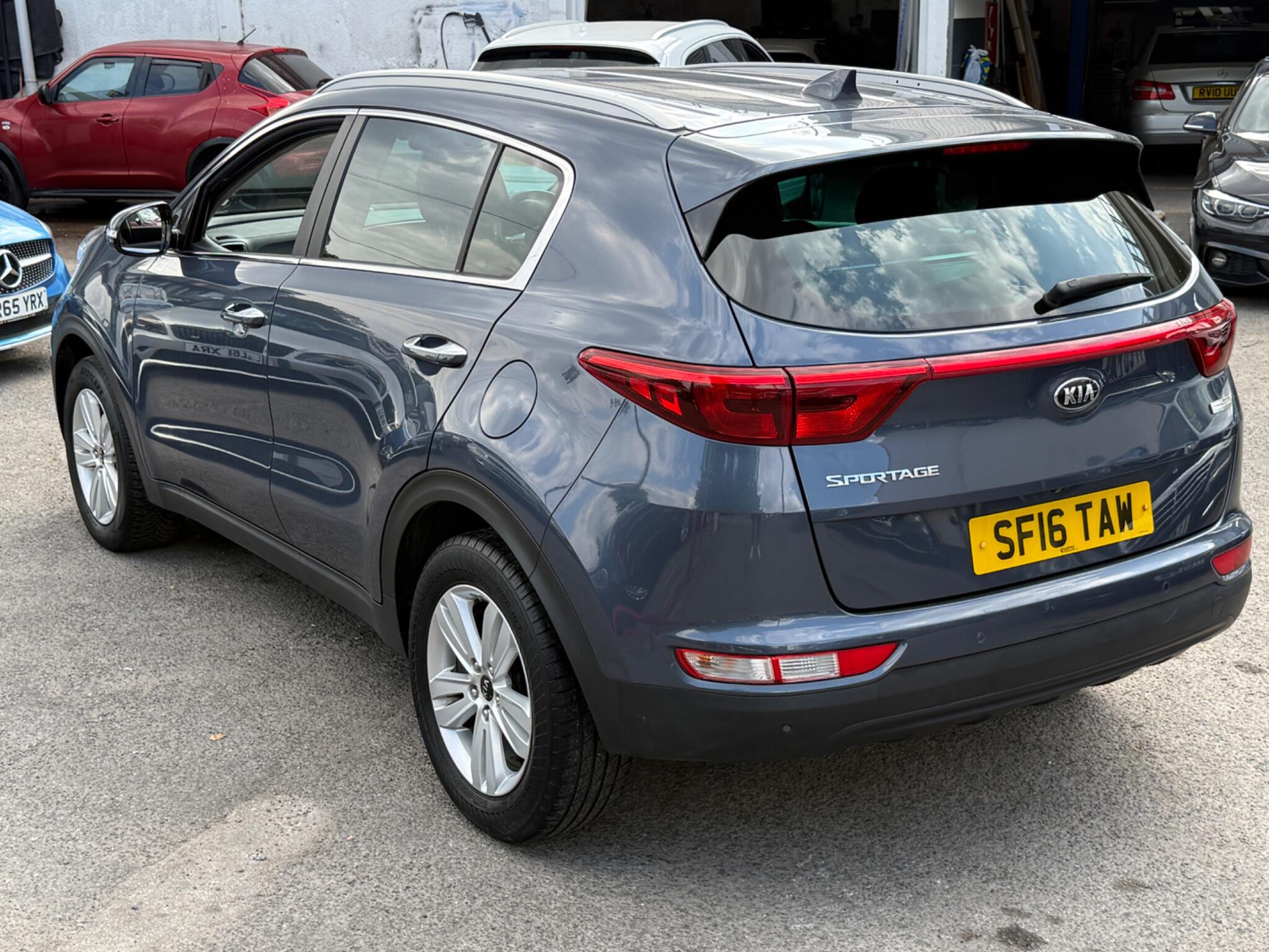Kia Sportage - Image 14