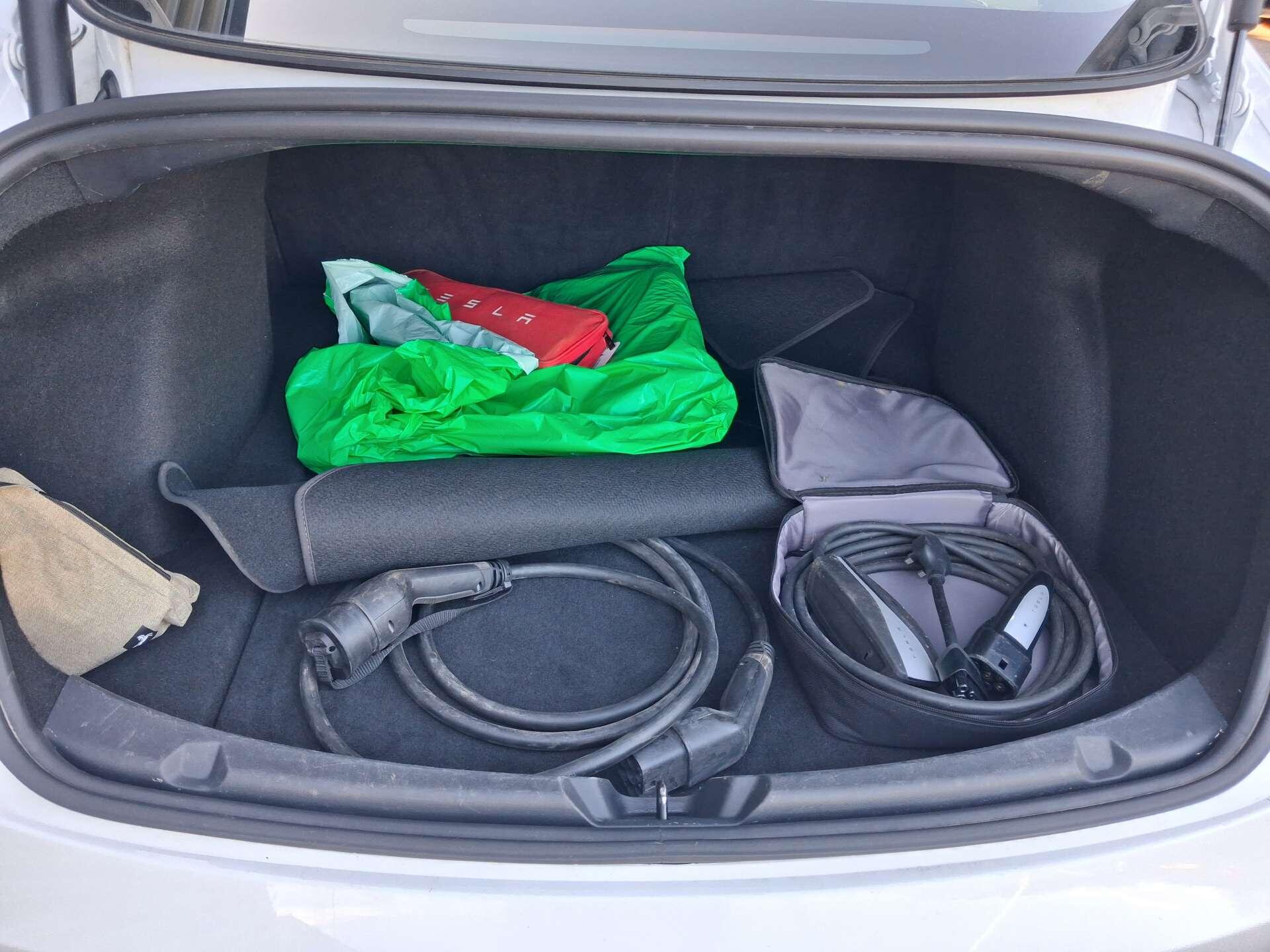Tesla Model 3 view 19