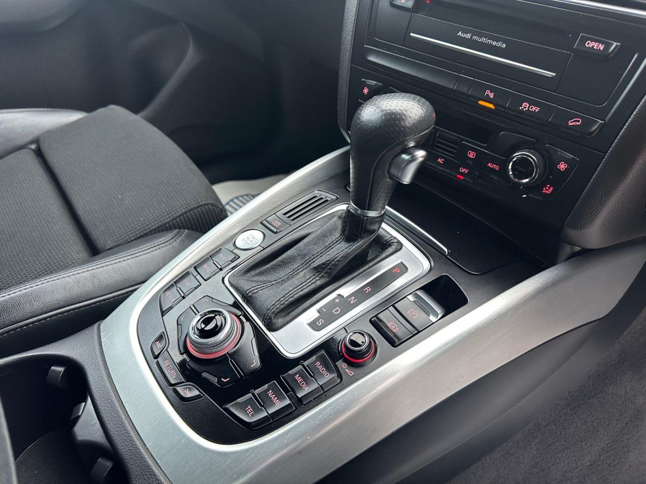 Audi Q5 view 15