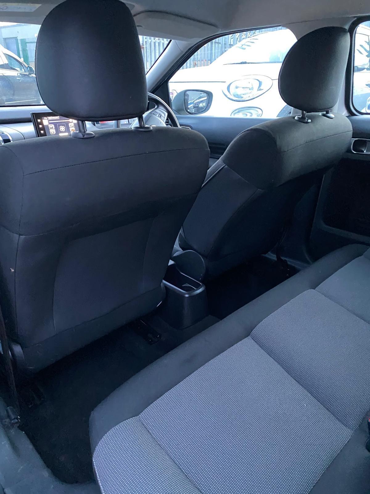 Citroen C4 Cactus view 23