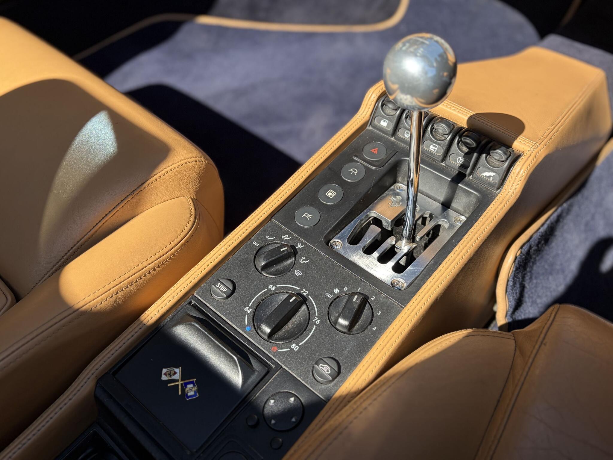 Ferrari F355 view 20