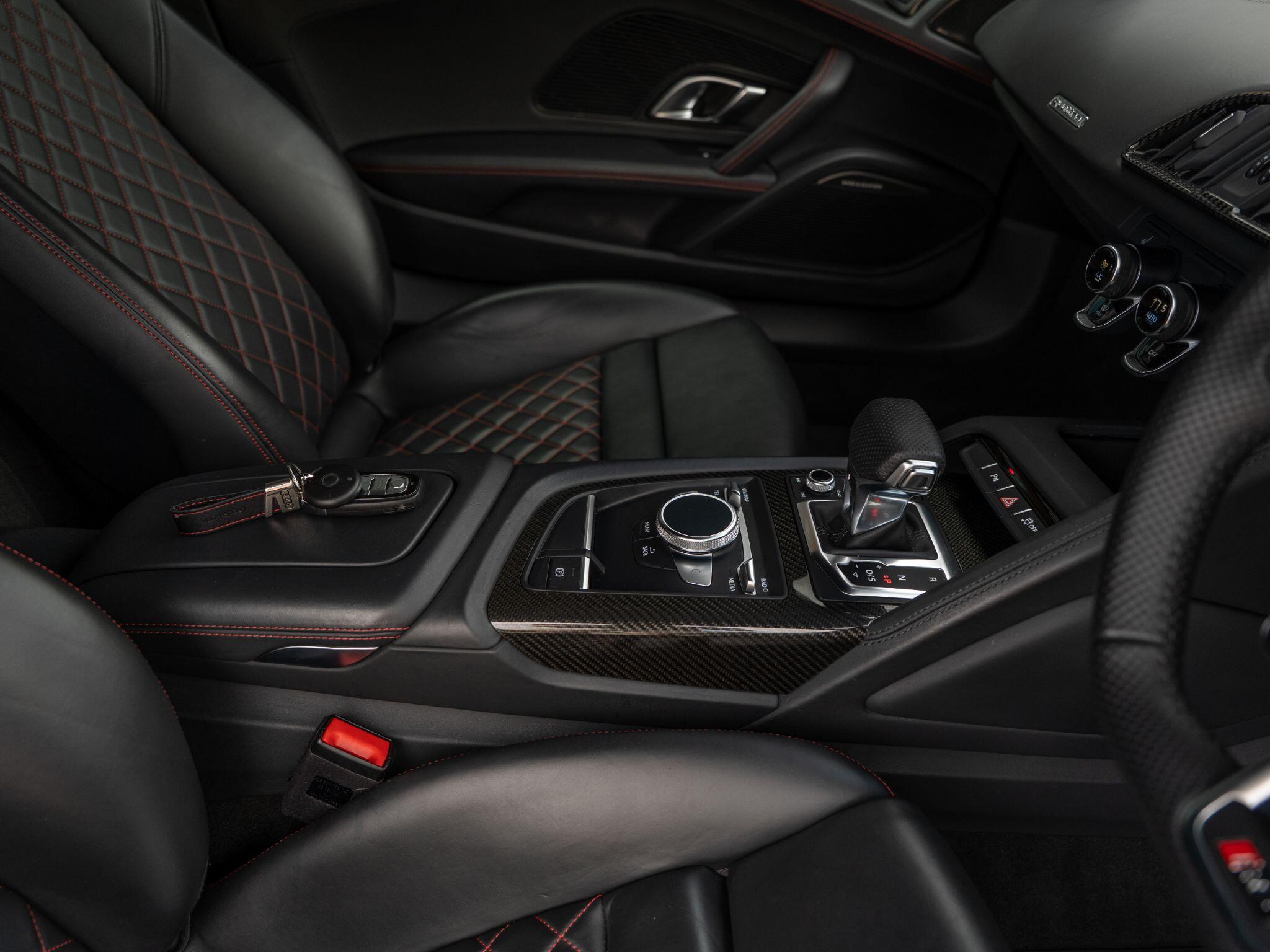 Audi R8 view 58