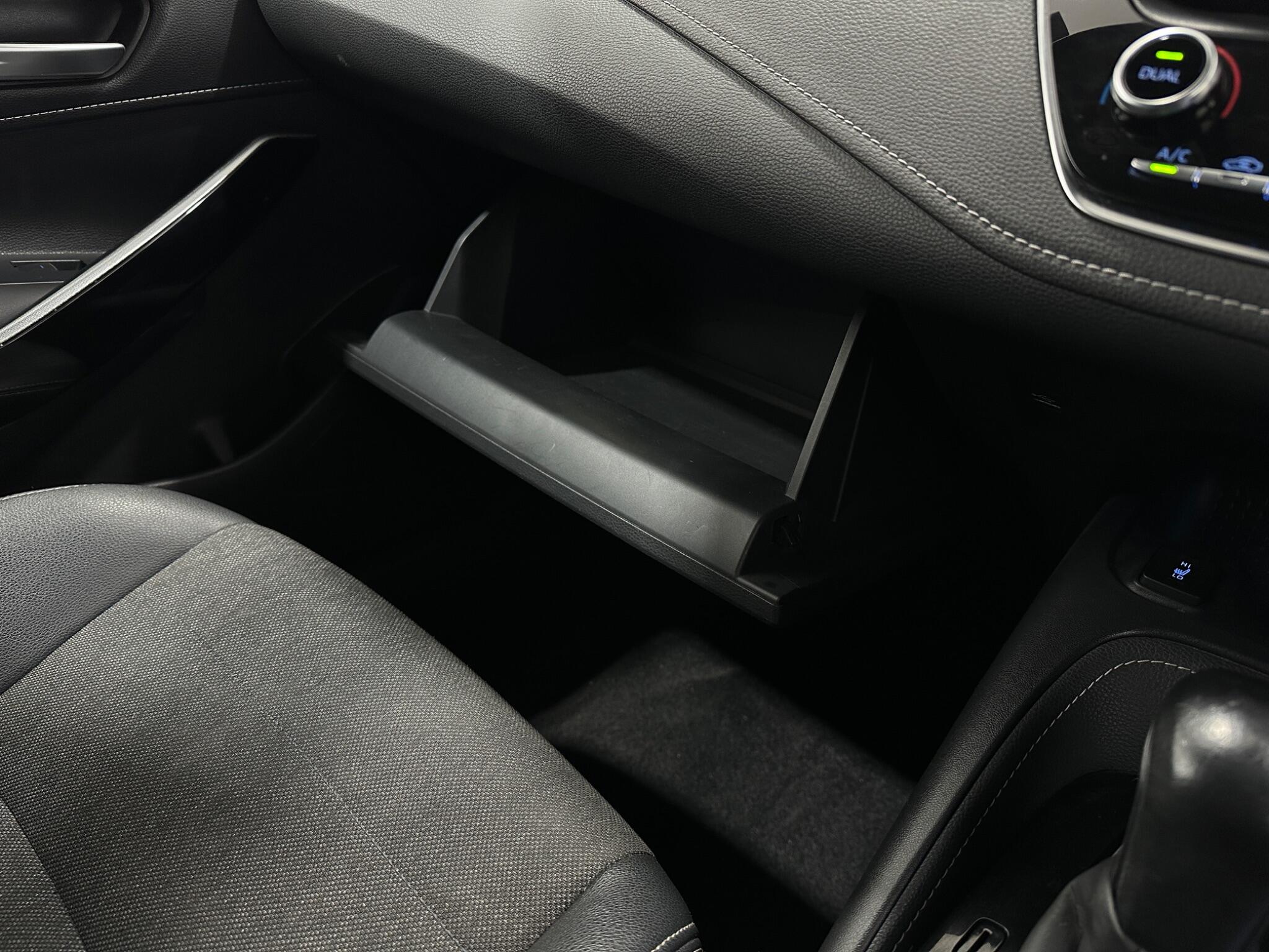 Toyota Corolla view 28