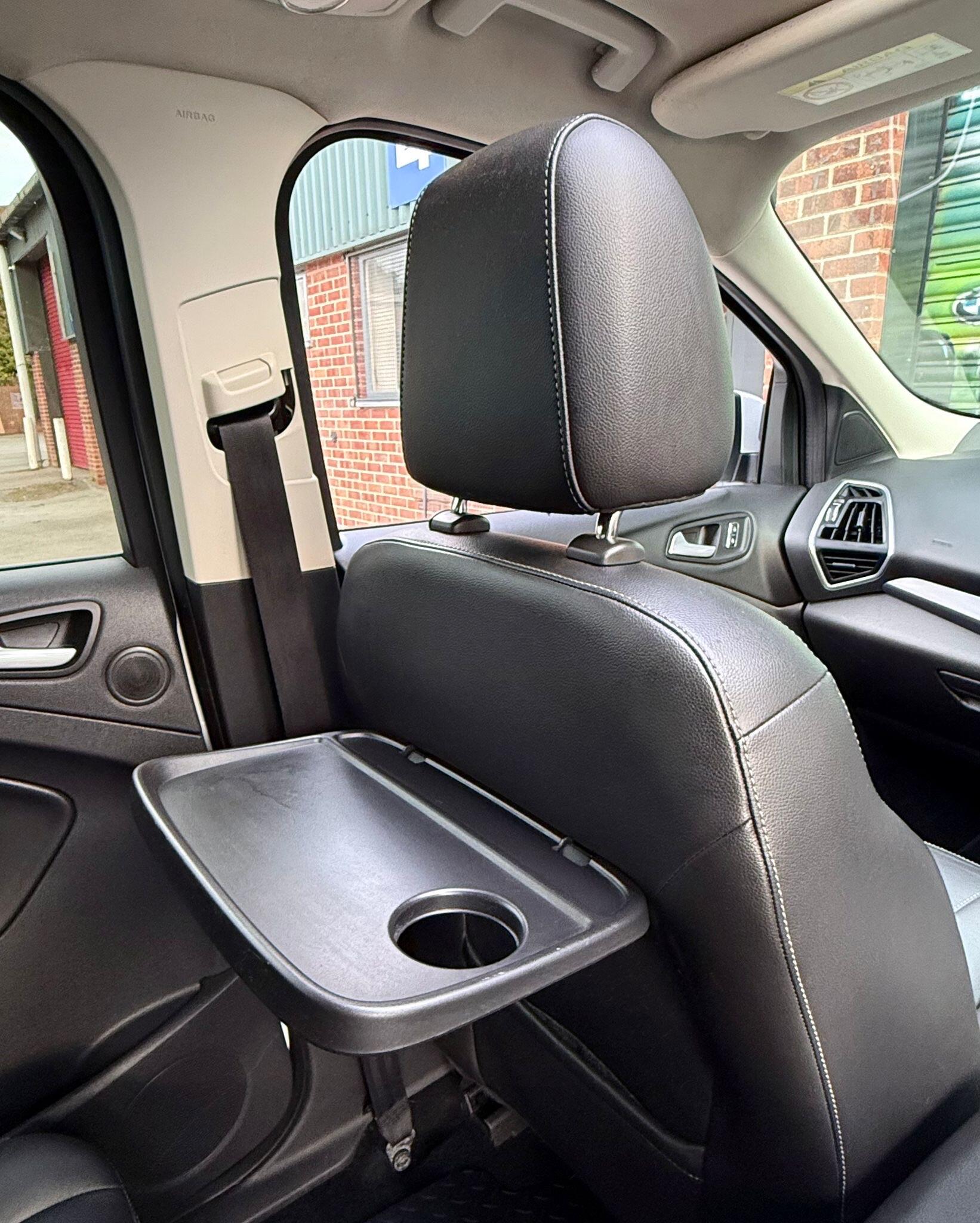 Ford Kuga view 48