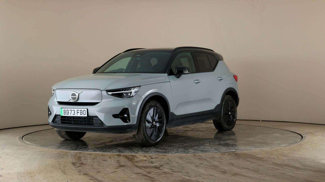 Volvo XC40 view 19