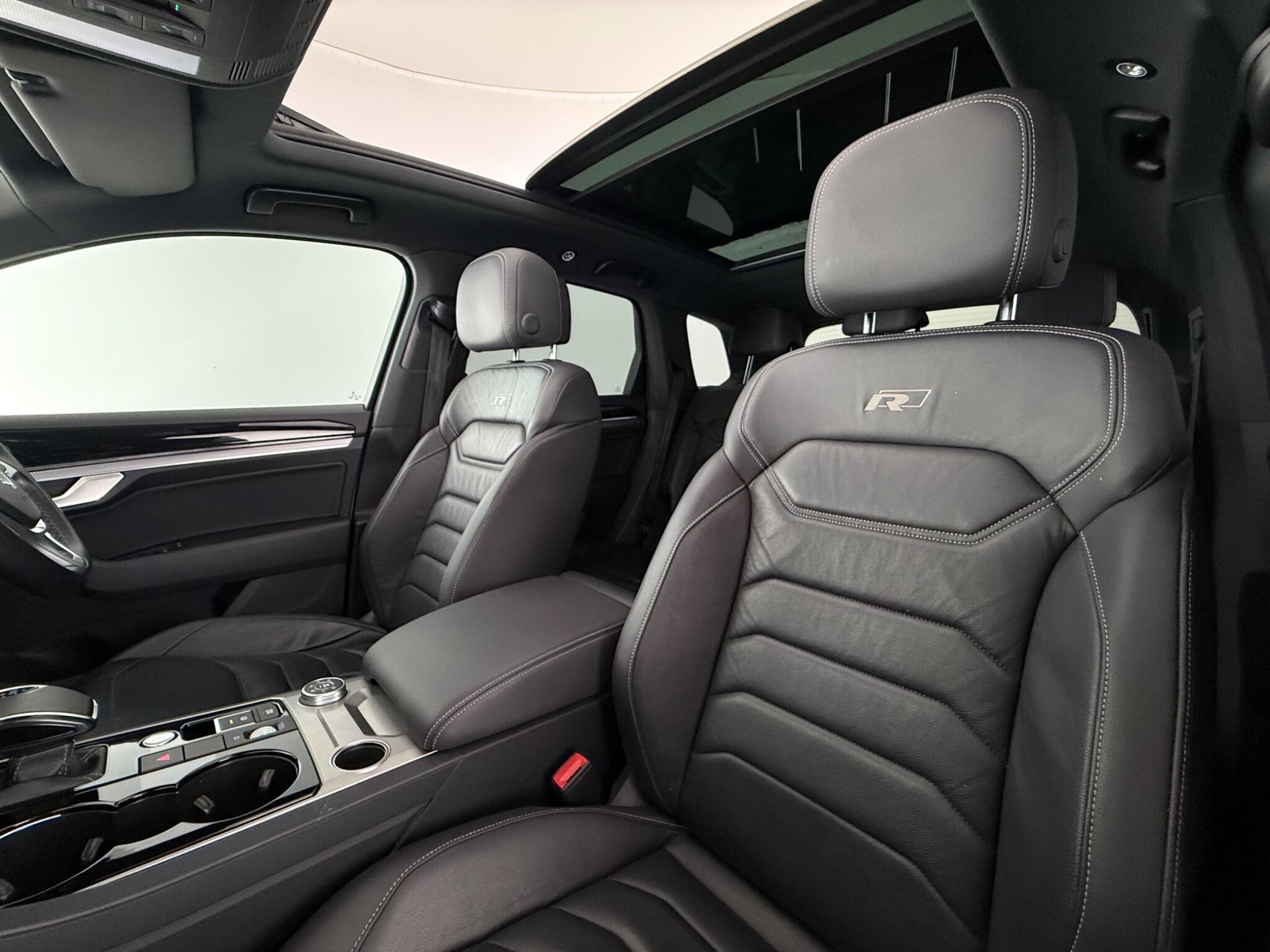 Volkswagen Touareg view 37