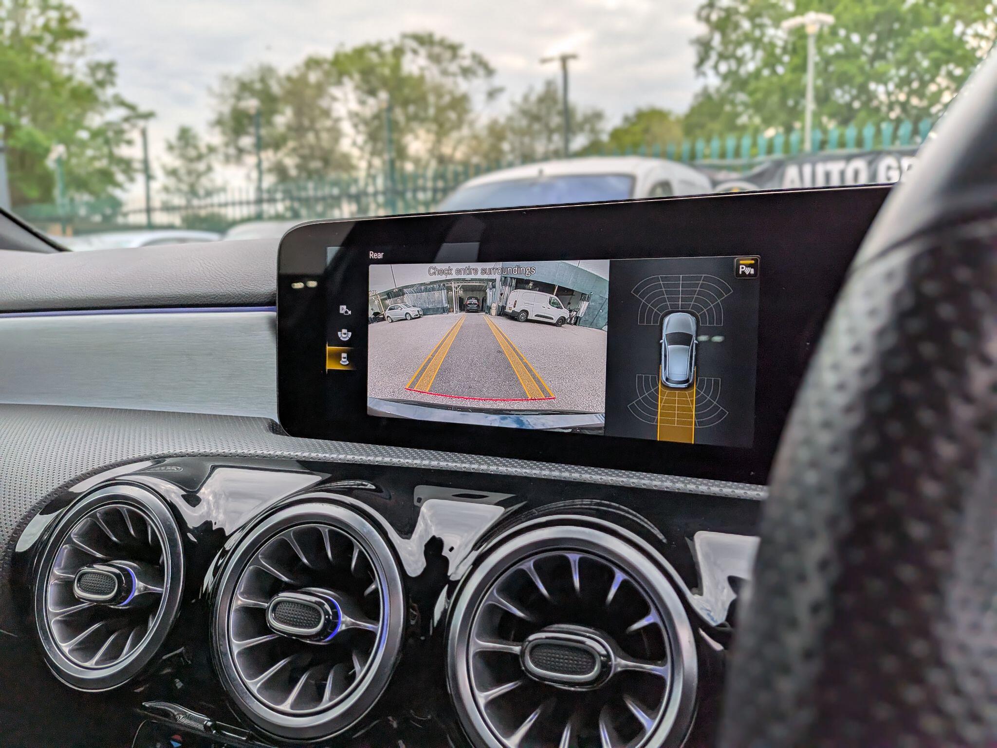 Mercedes-Benz A Class view 39