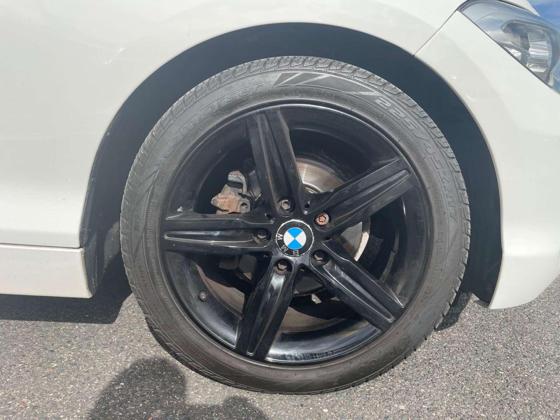 BMW 1 Series view 39