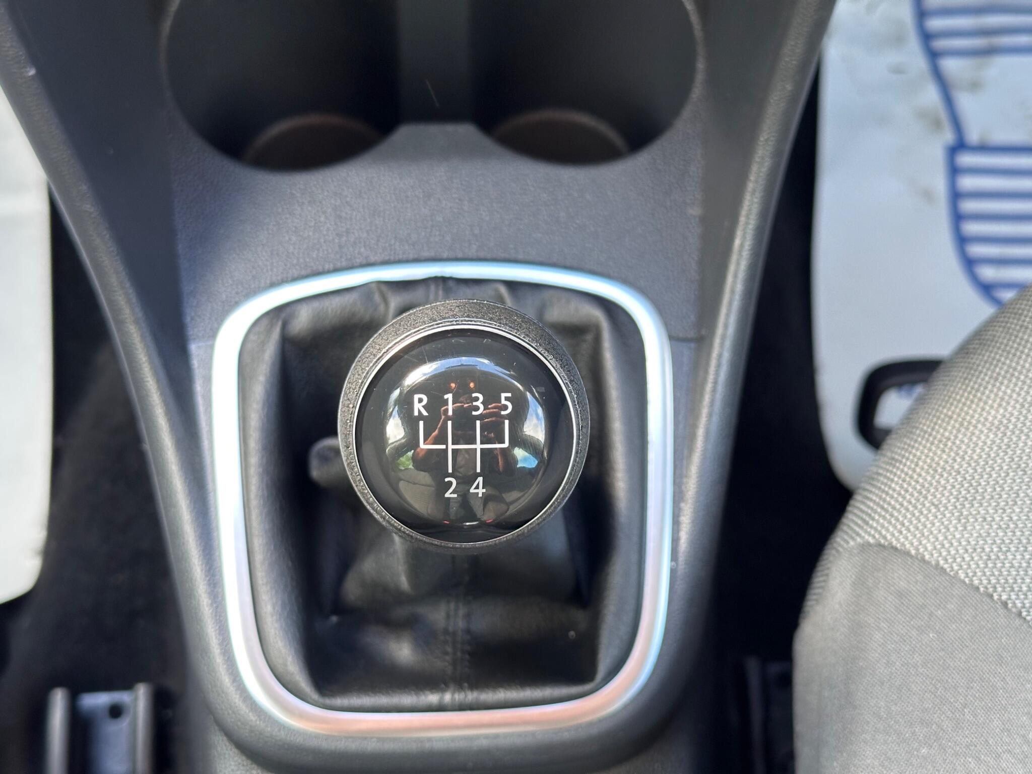 Volkswagen Polo view 40