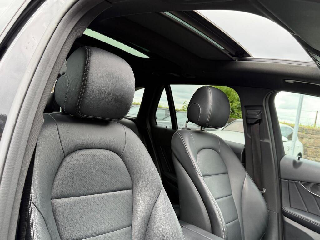 Mercedes-Benz GLC view 20