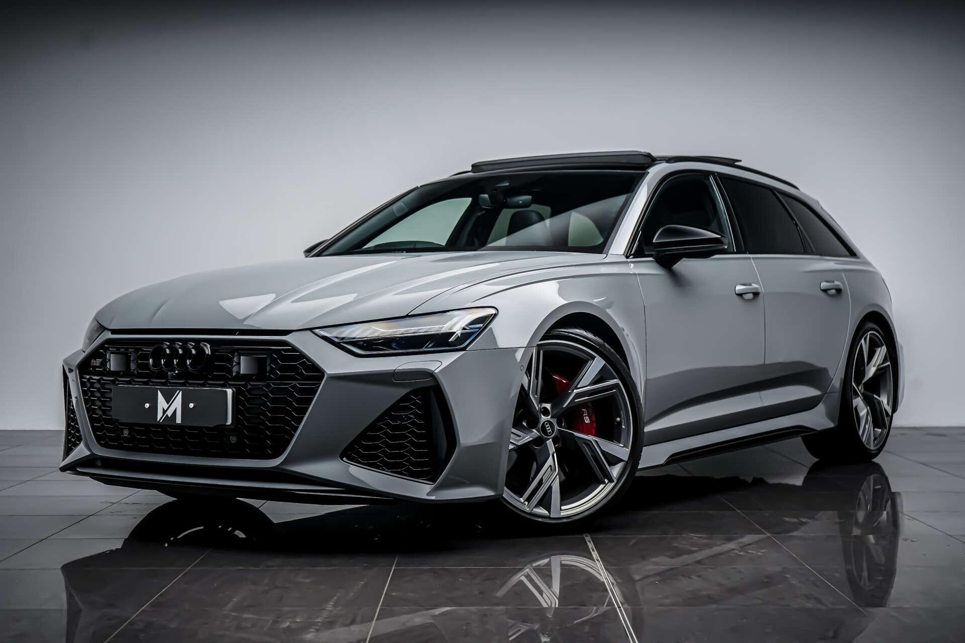 Audi RS6 Avant view 5