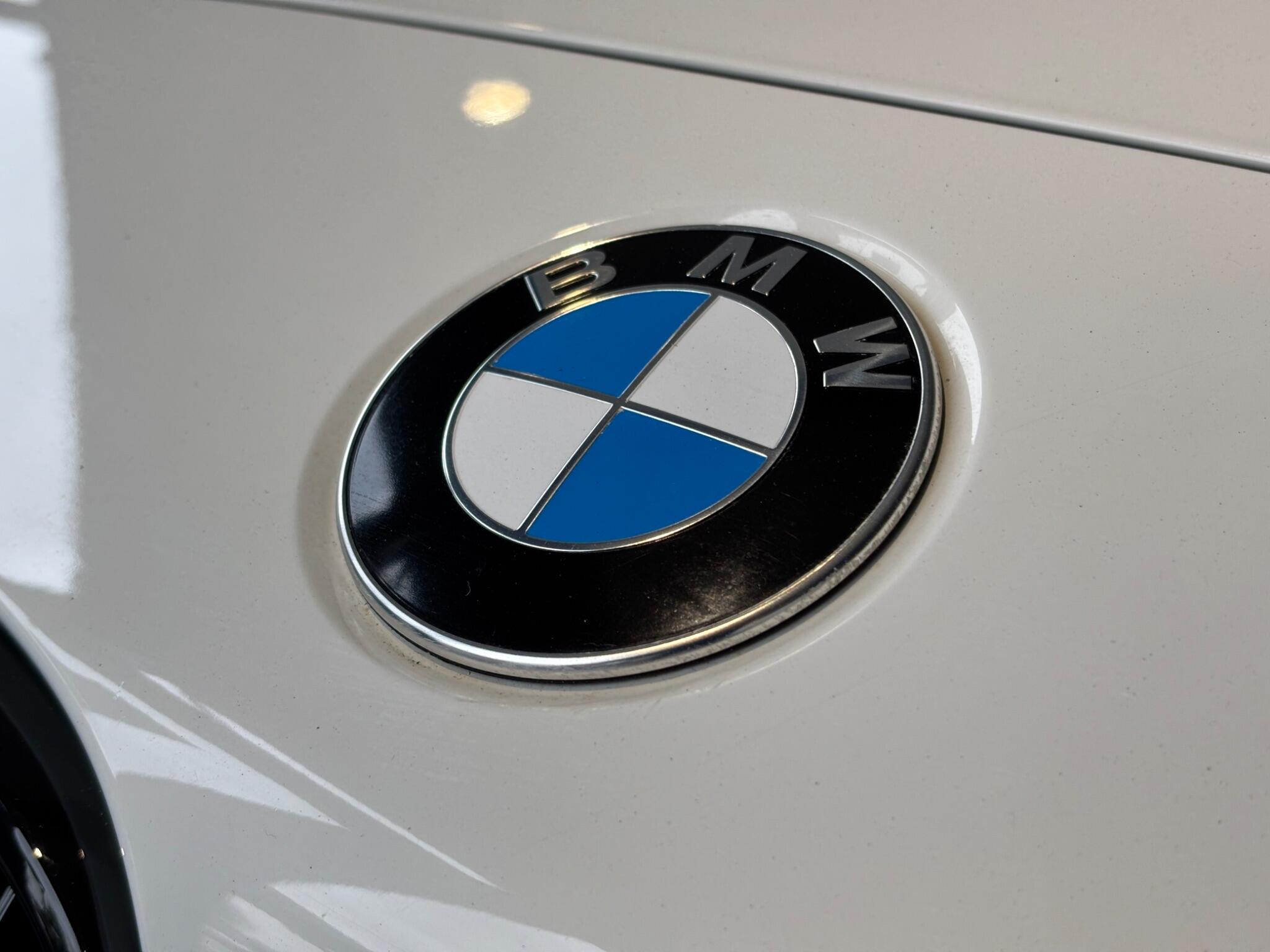 BMW M2 view 6