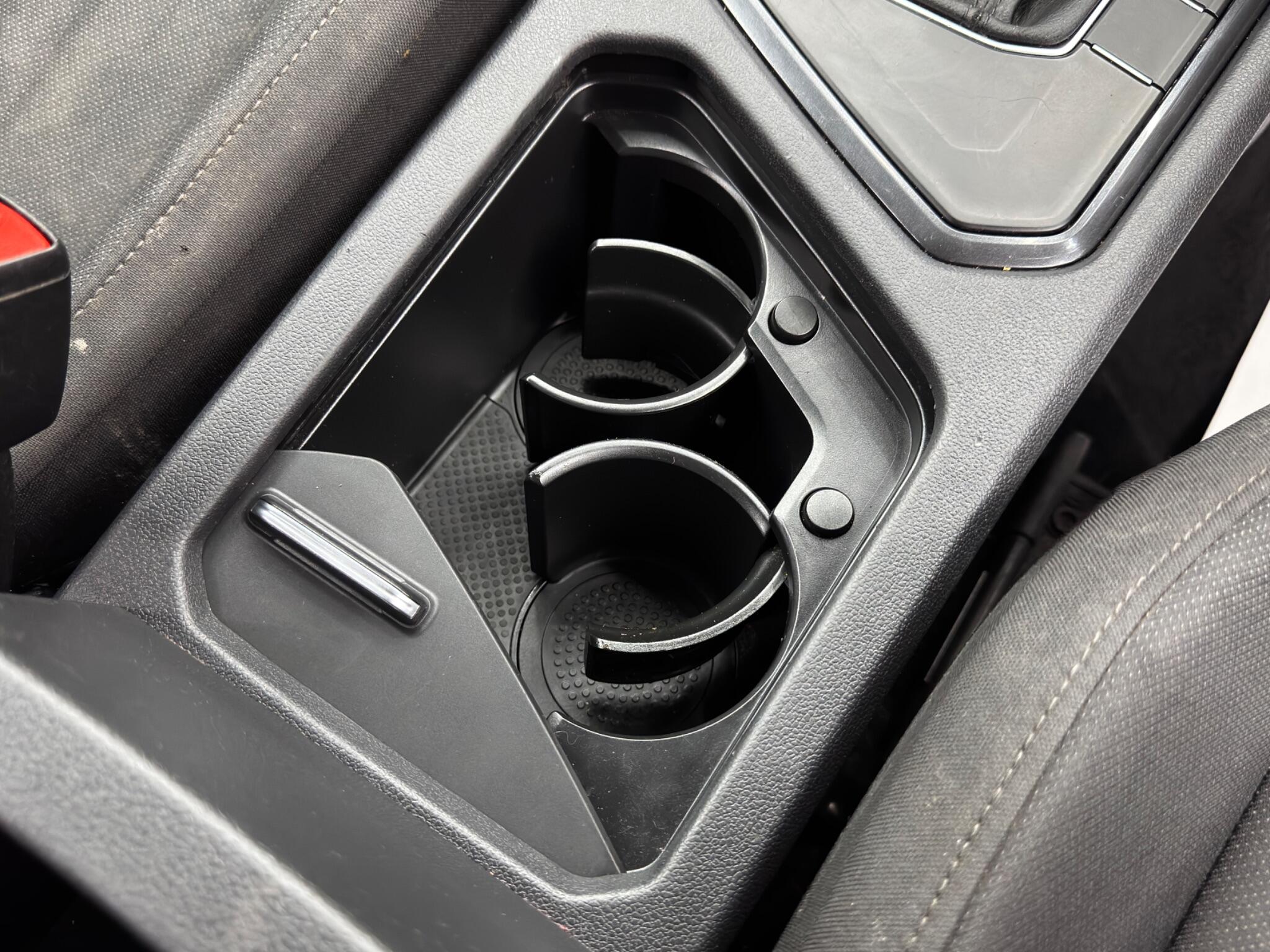Volkswagen Tiguan Allspace view 24