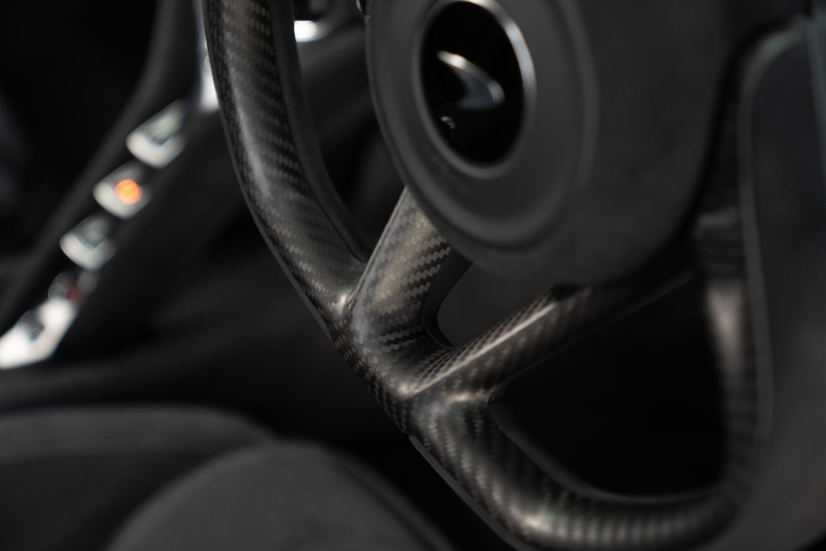 Mclaren 720s view 12