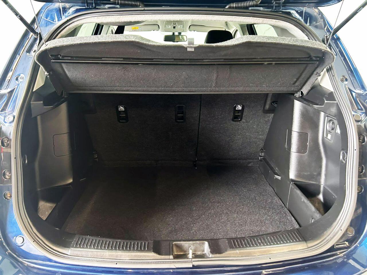 Suzuki SX4 S-Cross view 23