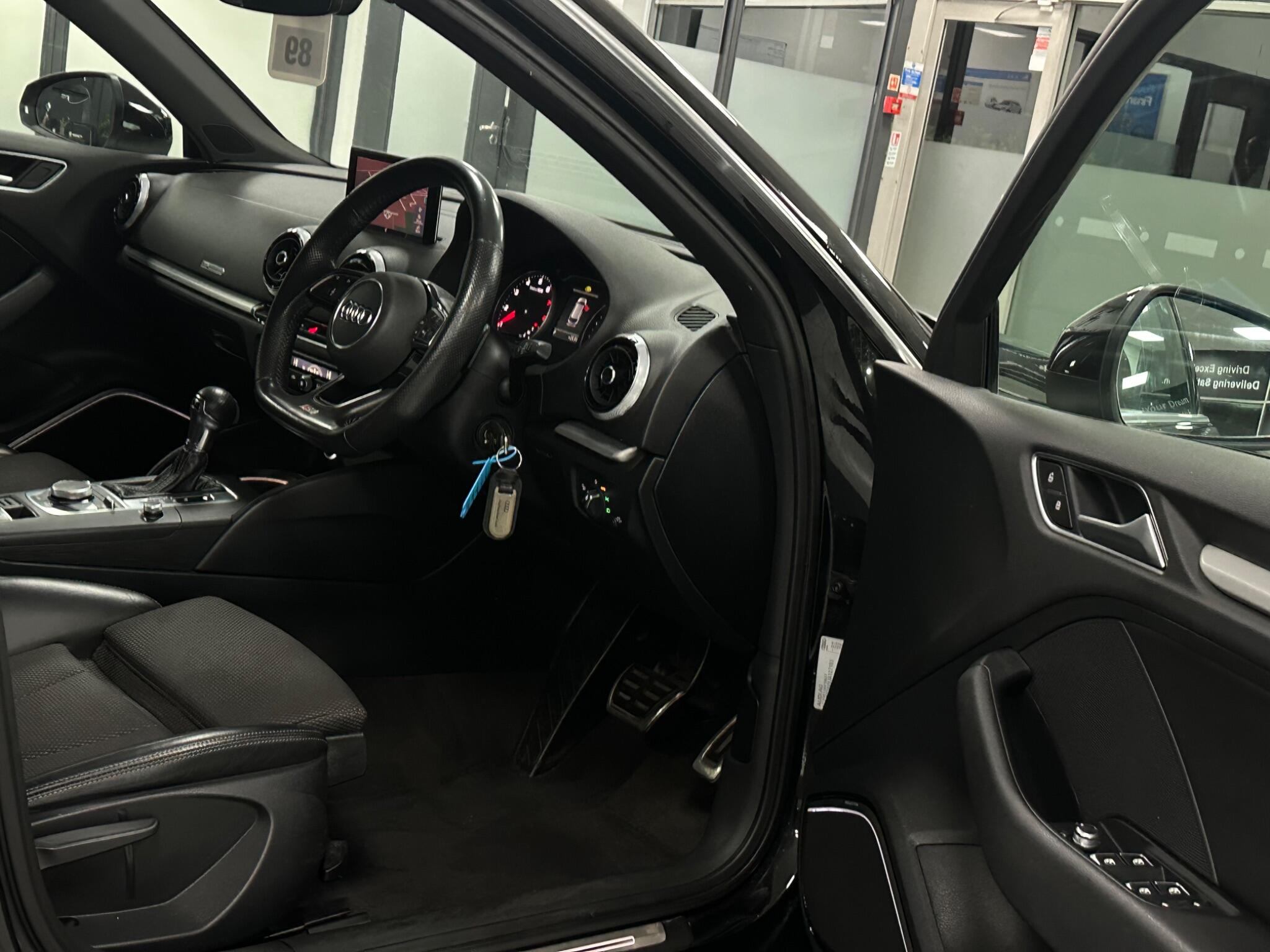 Audi A3 view 21