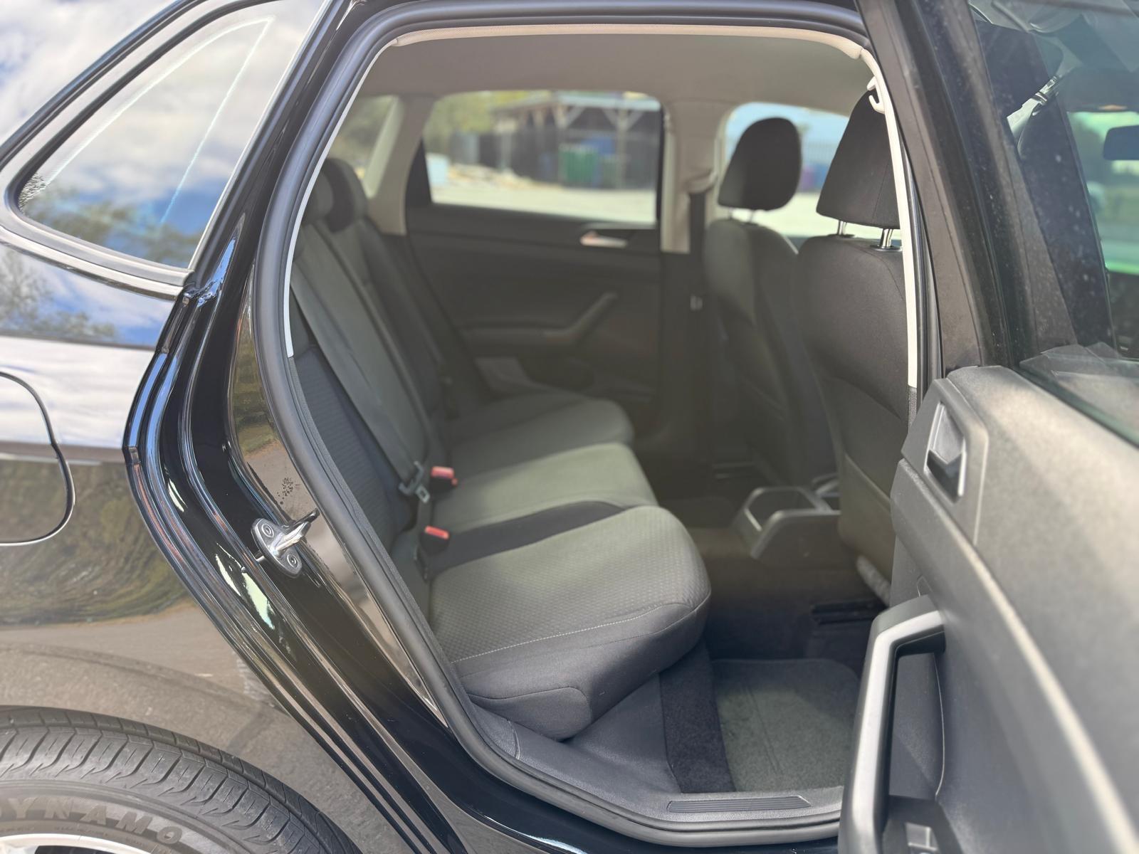 Volkswagen Polo view 38