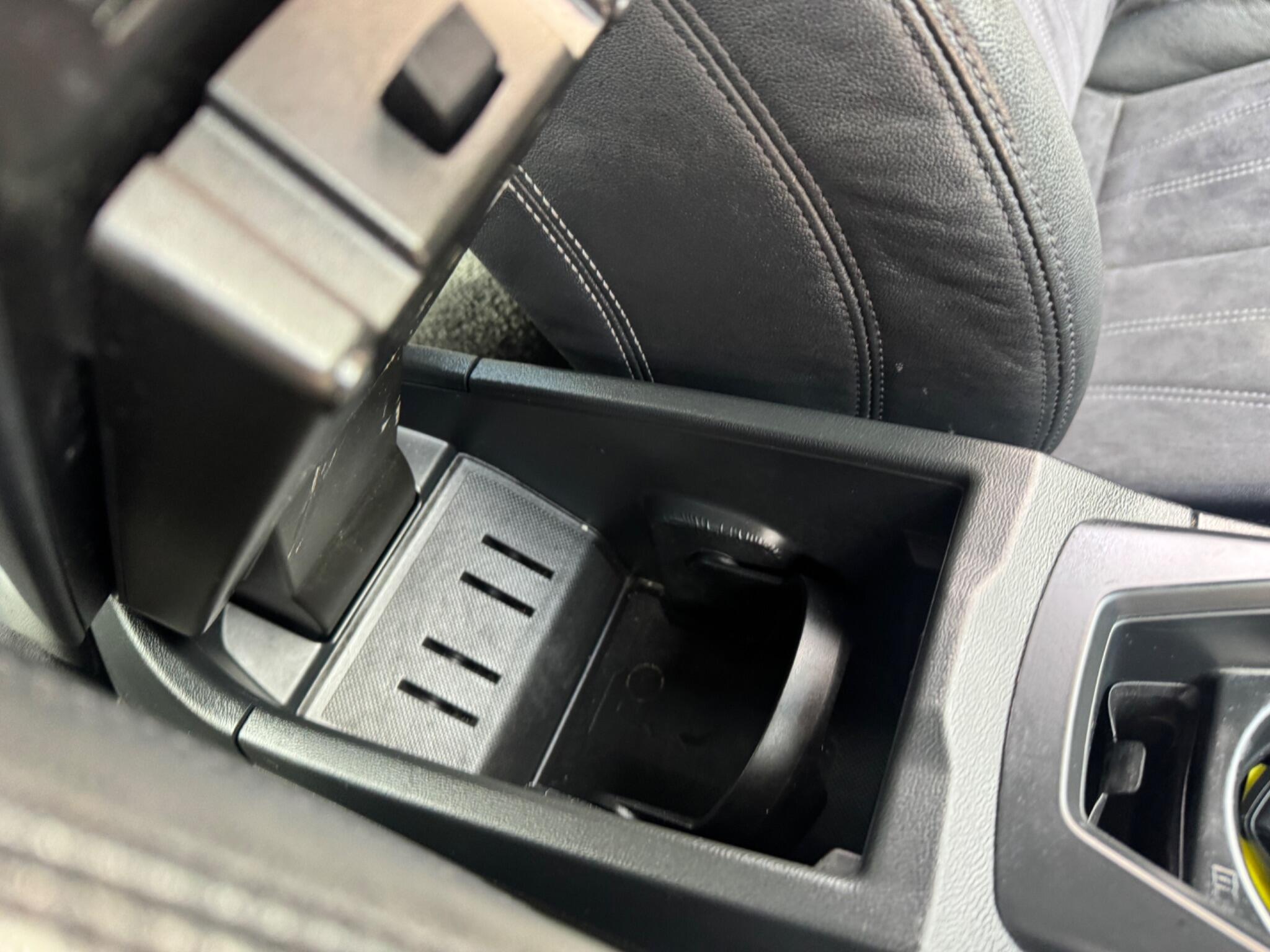 Audi TT view 78