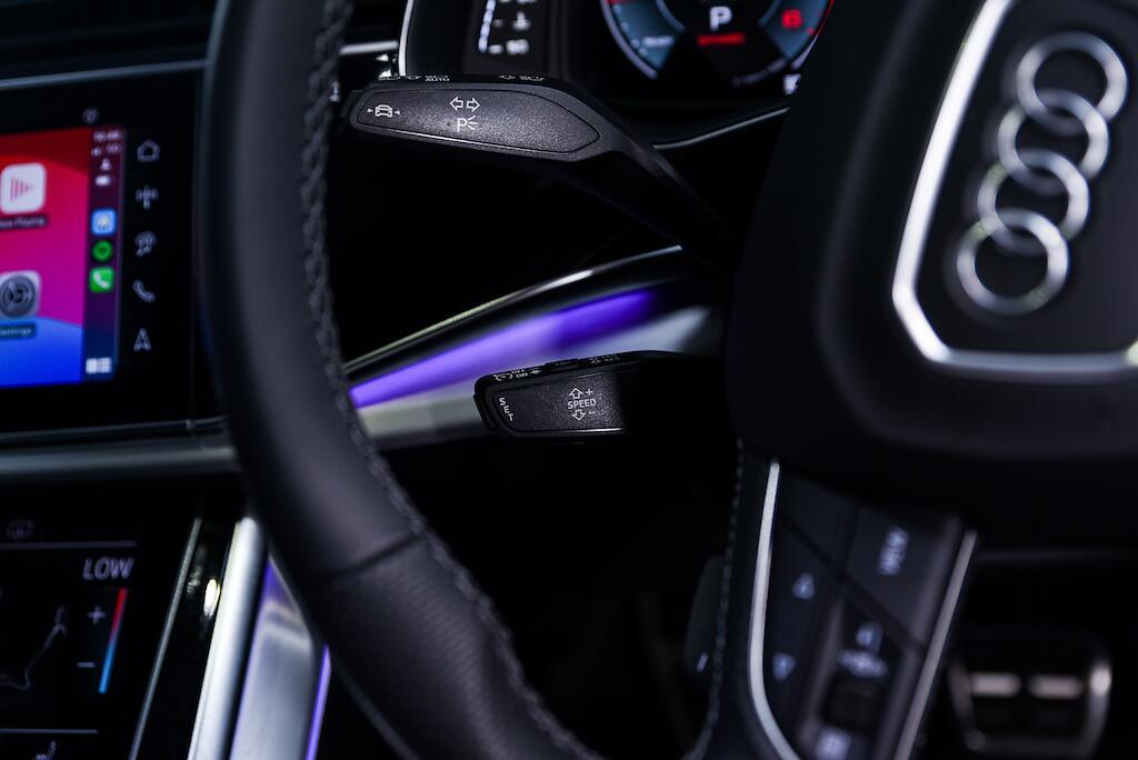 Audi Q7 view 26