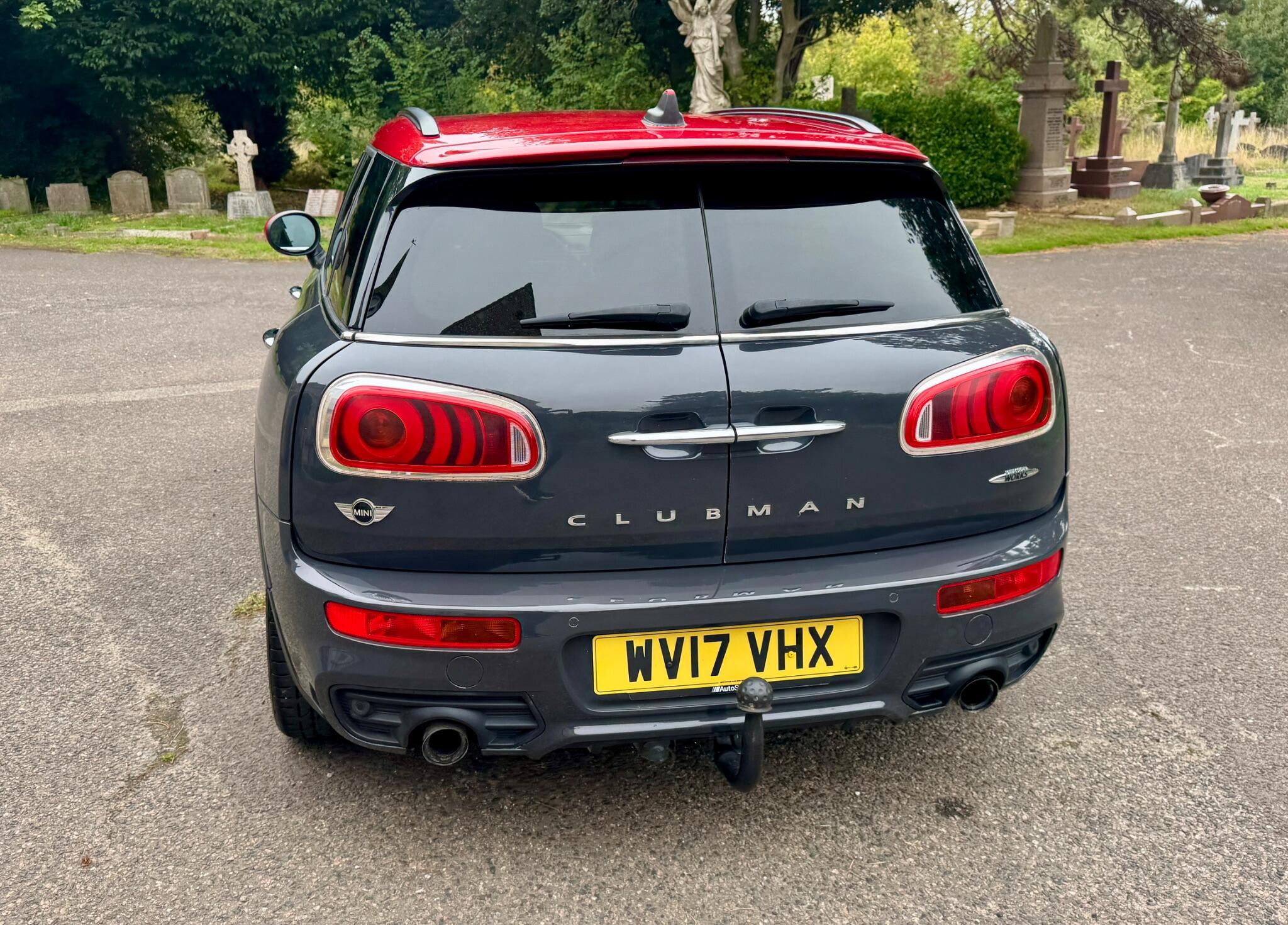 Mini Clubman view 18