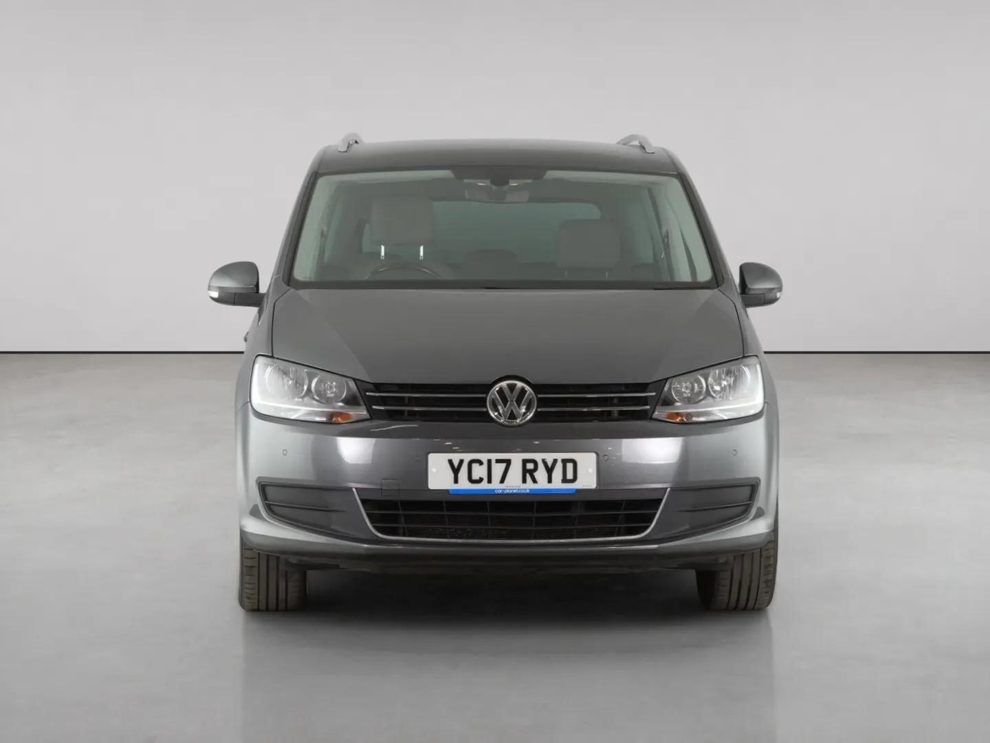 Volkswagen Sharan view 5