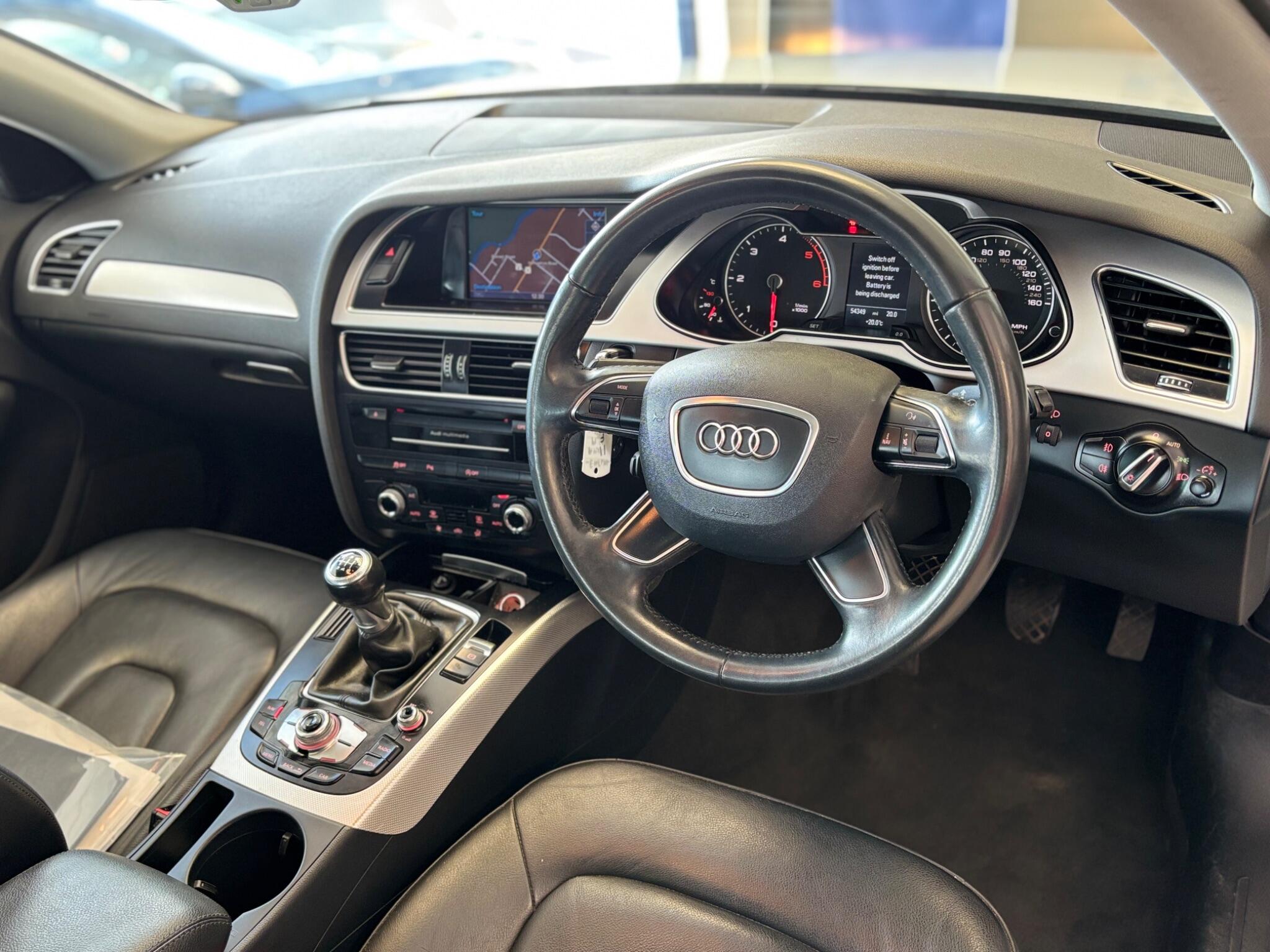 Audi A4 view 27