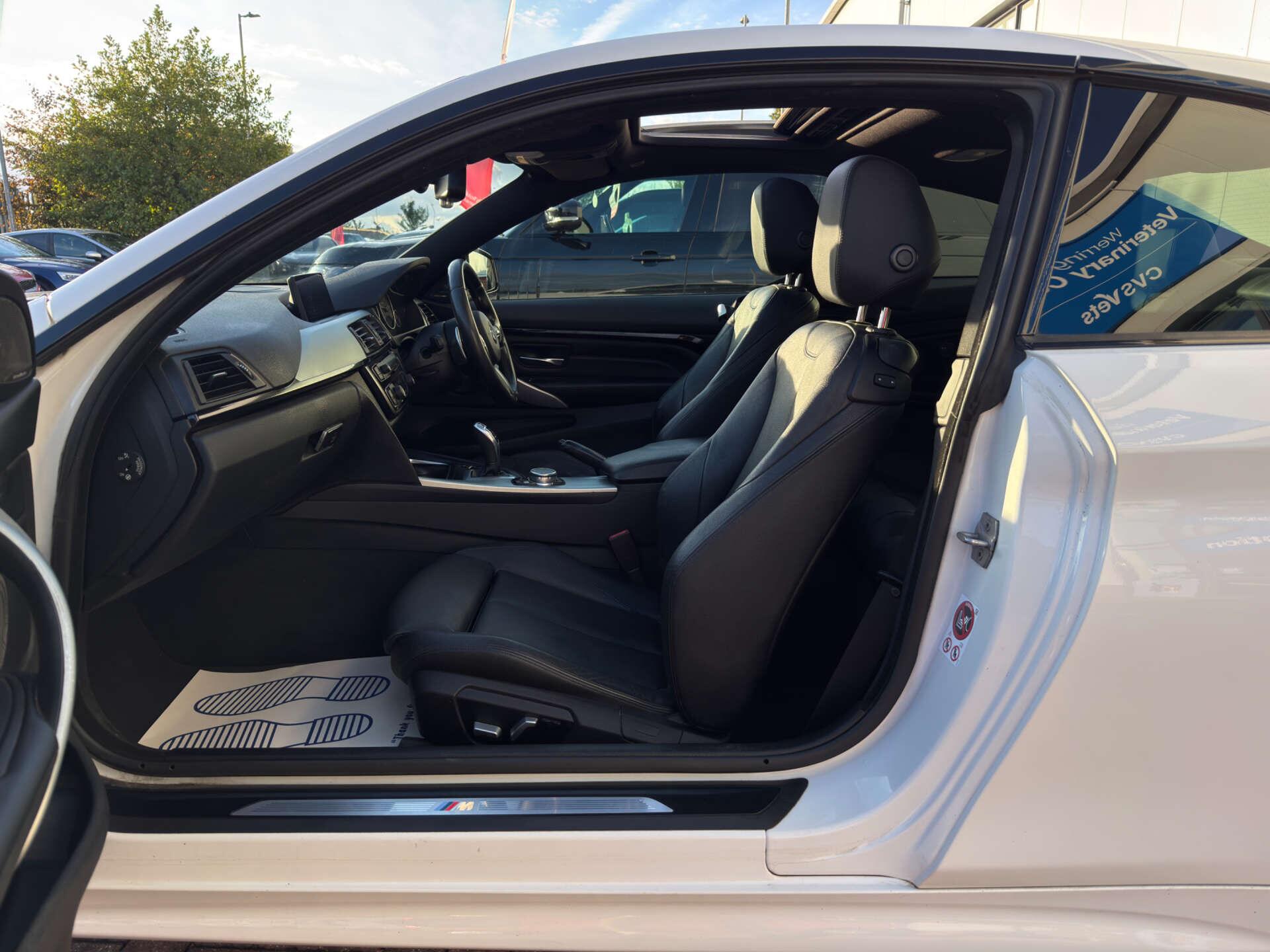 BMW 4 Series view 28