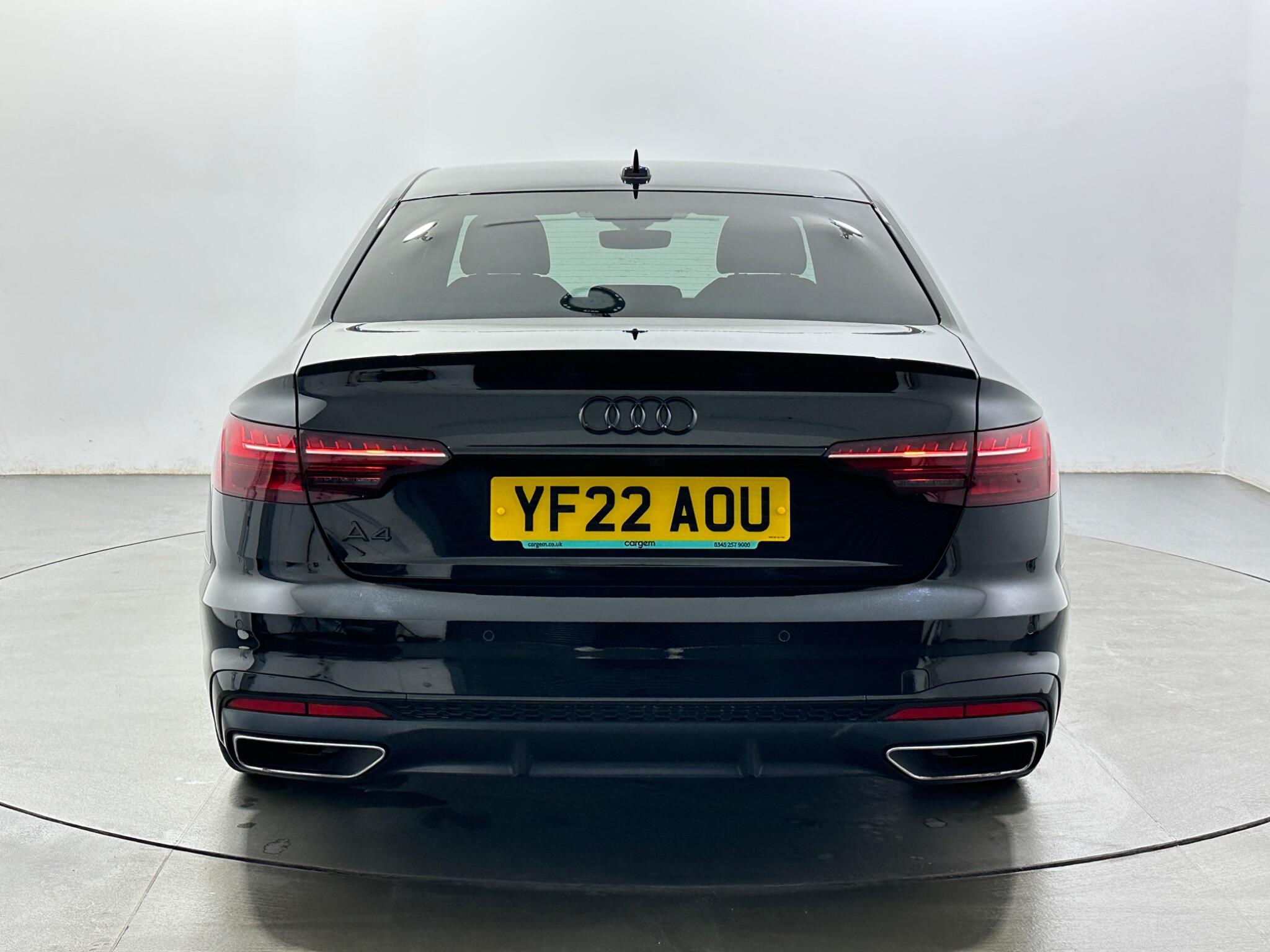 Audi A4 view 7
