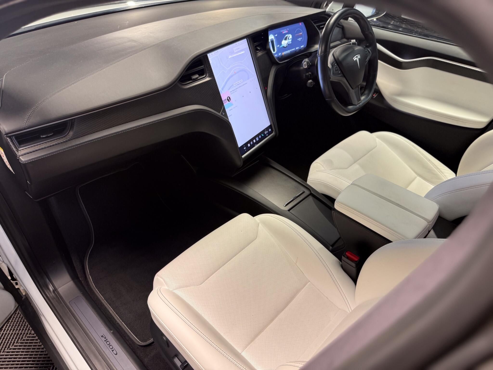 Tesla Model X view 13