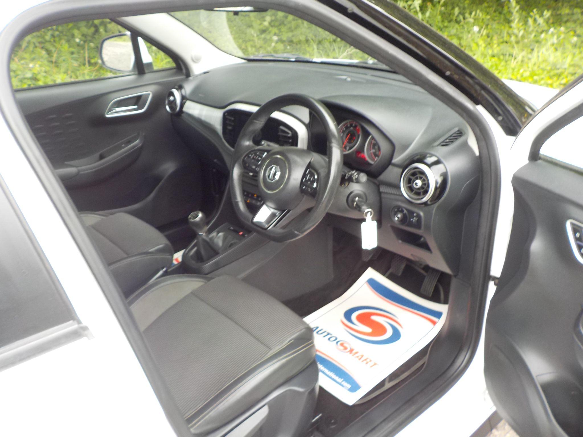 MG MG3 1.5 VTi-TECH Exclusive Euro 6 (s/s) 5dr