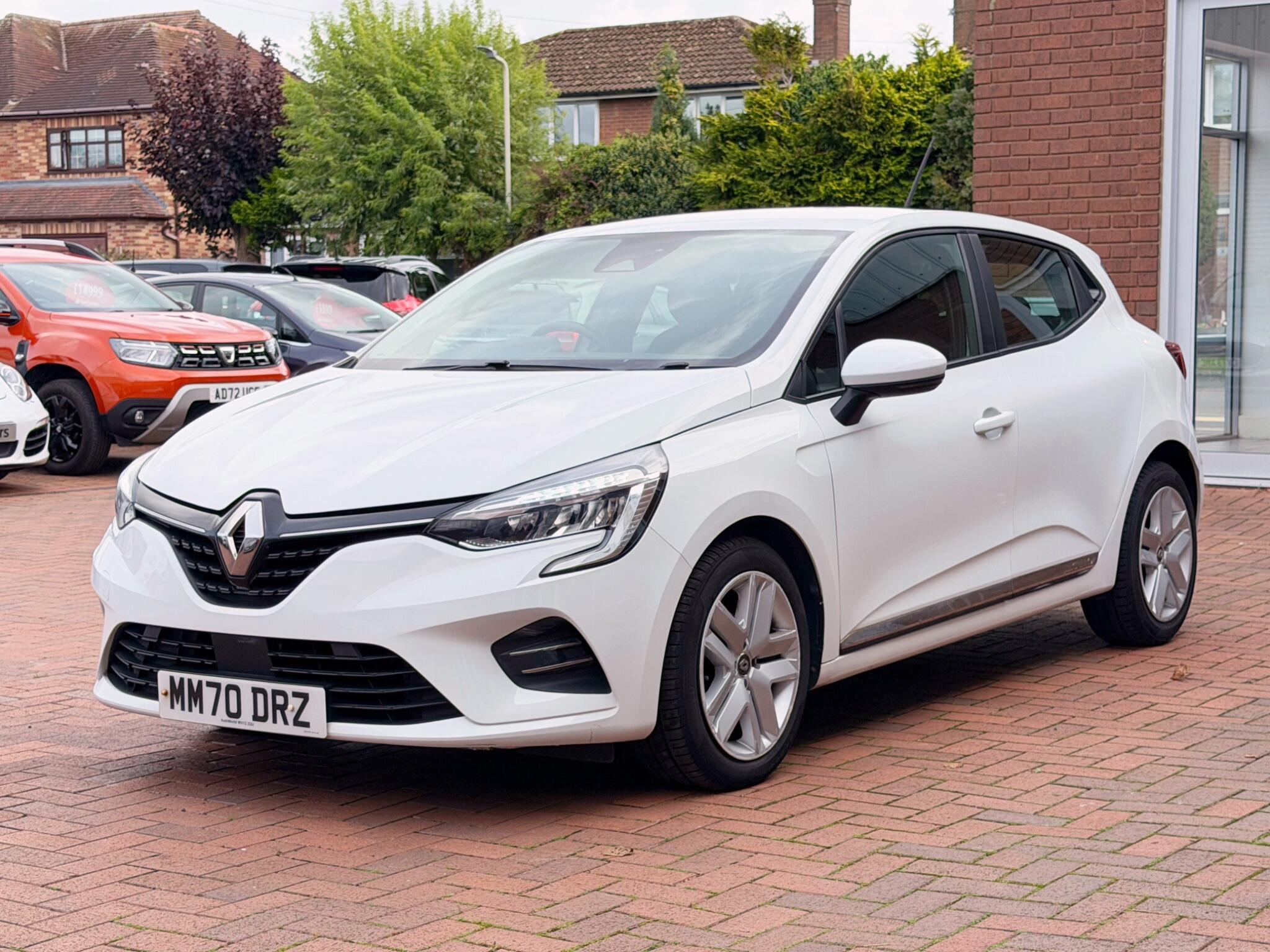Renault Clio view 36