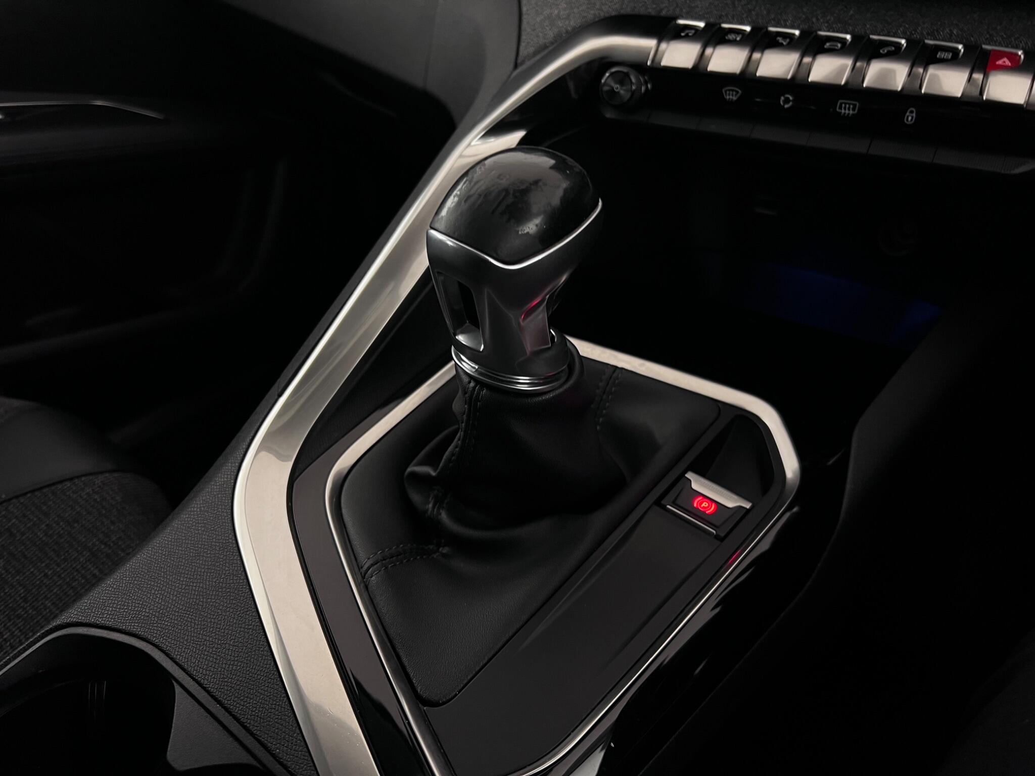 Peugeot 3008 view 32