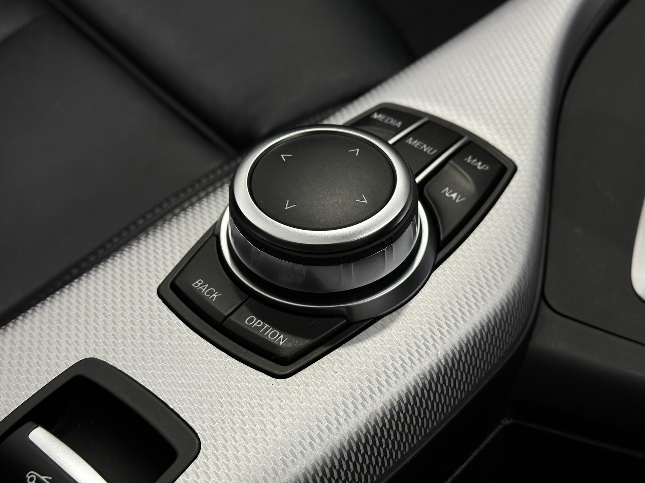 BMW 2 Series view 21