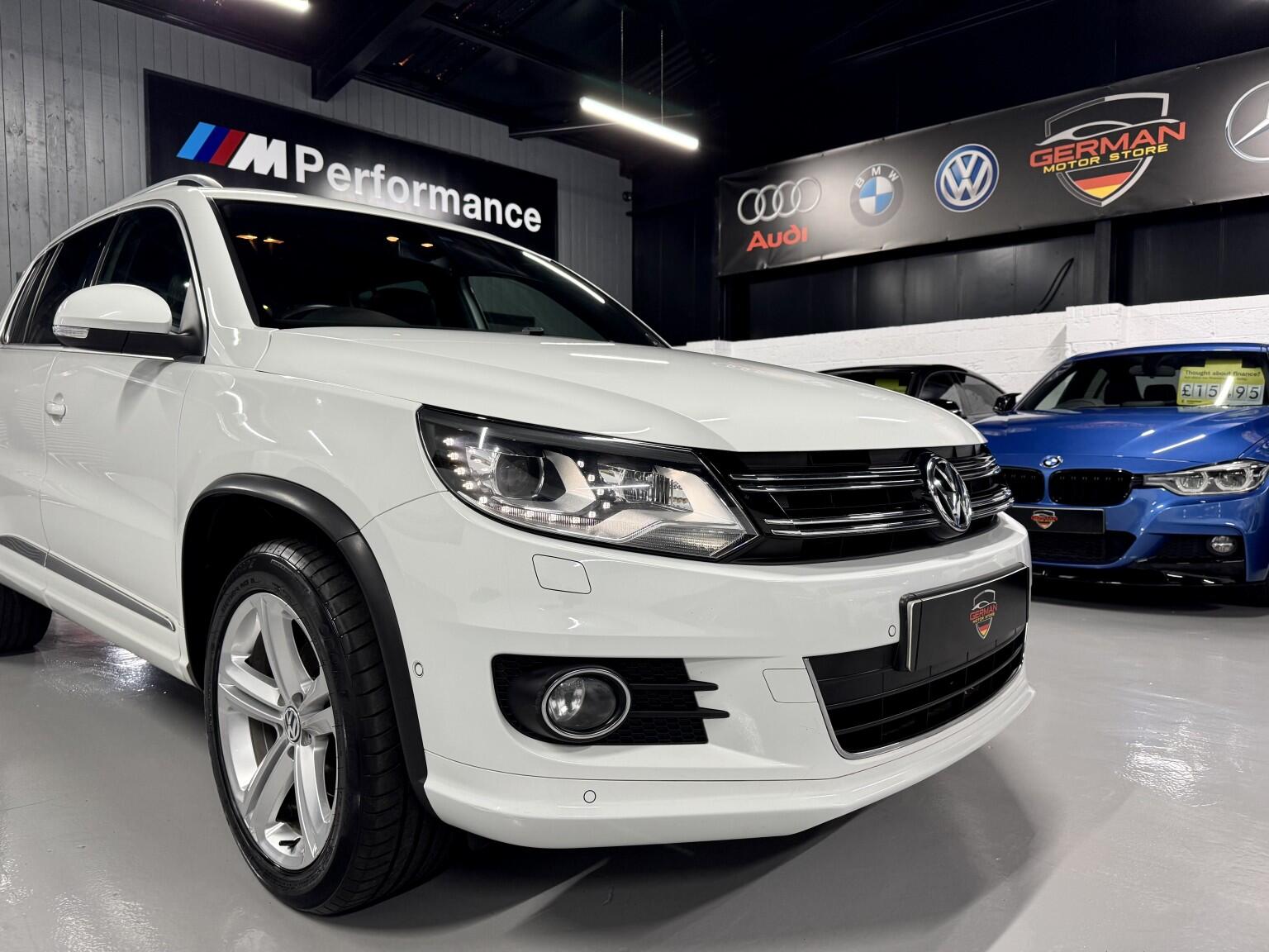 Volkswagen Tiguan view 14