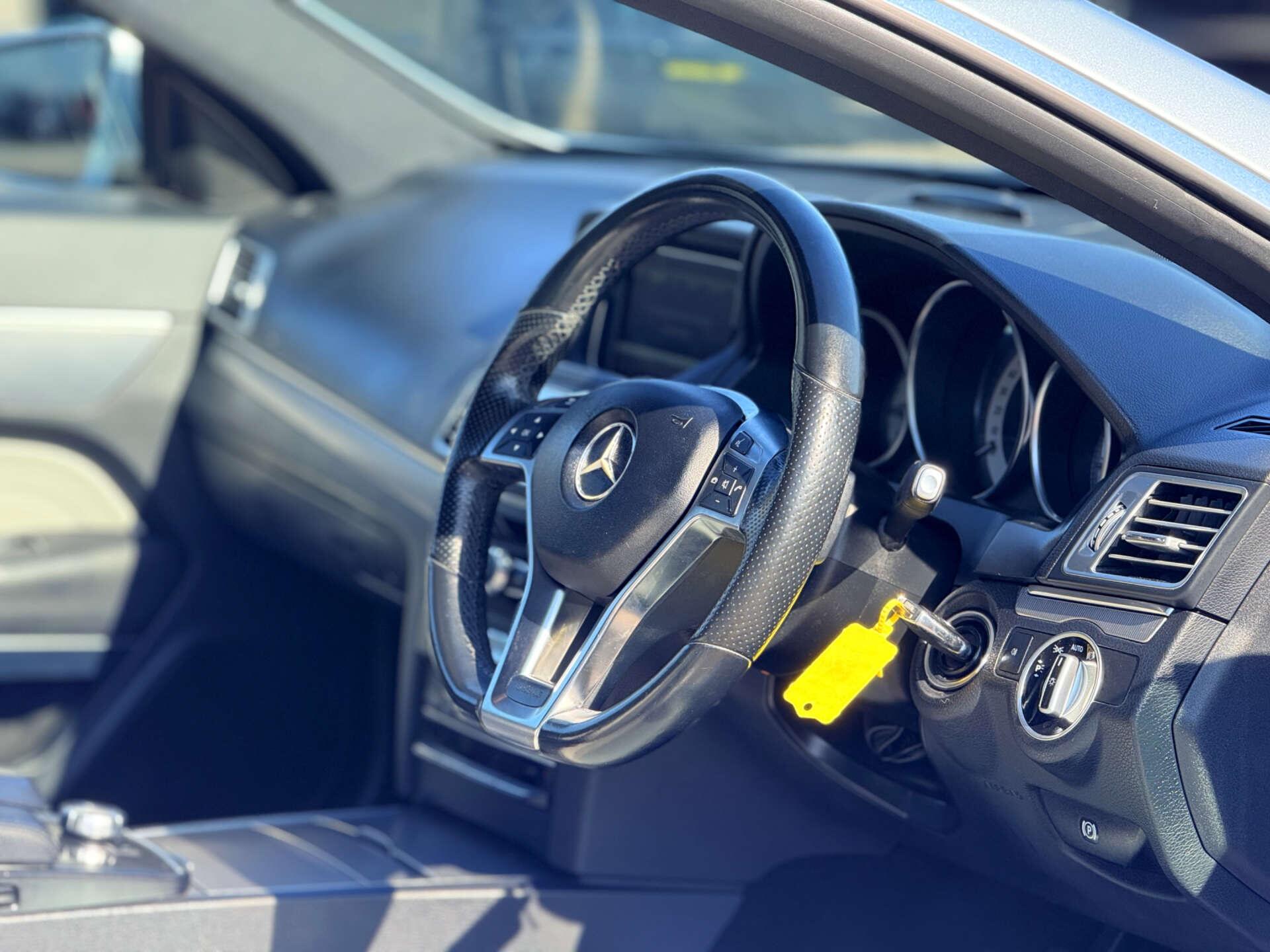 Mercedes-Benz E-Class view 44