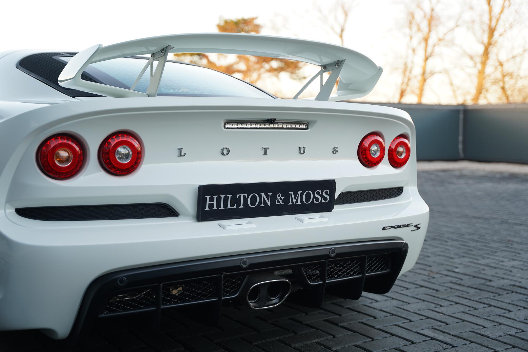 Lotus Exige view 60