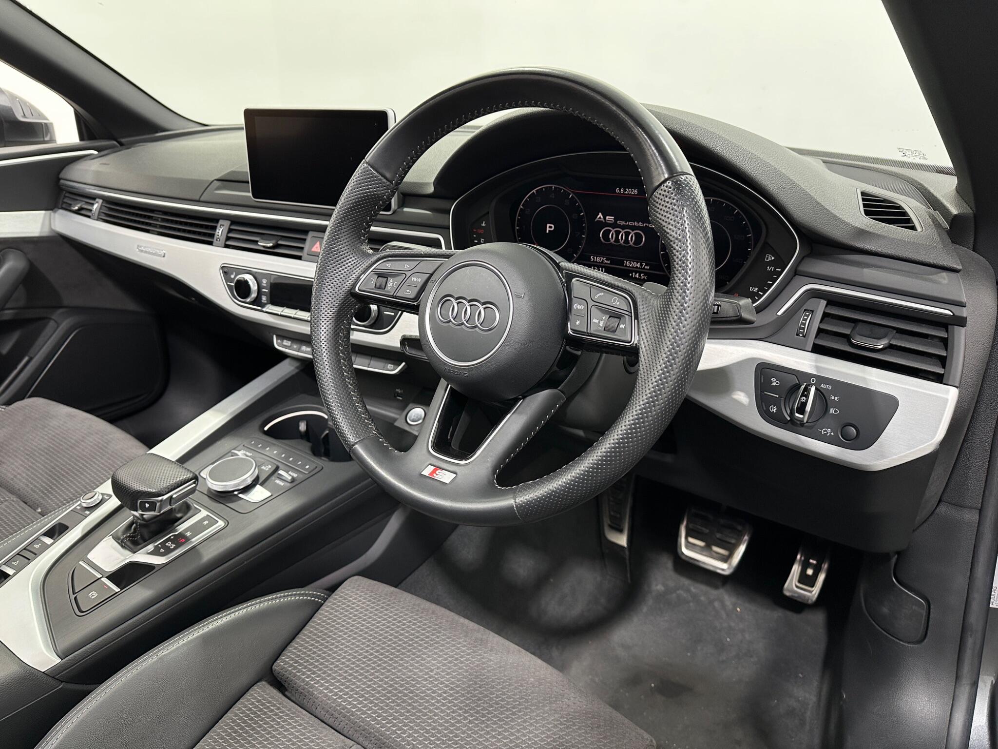Audi A5 view 11