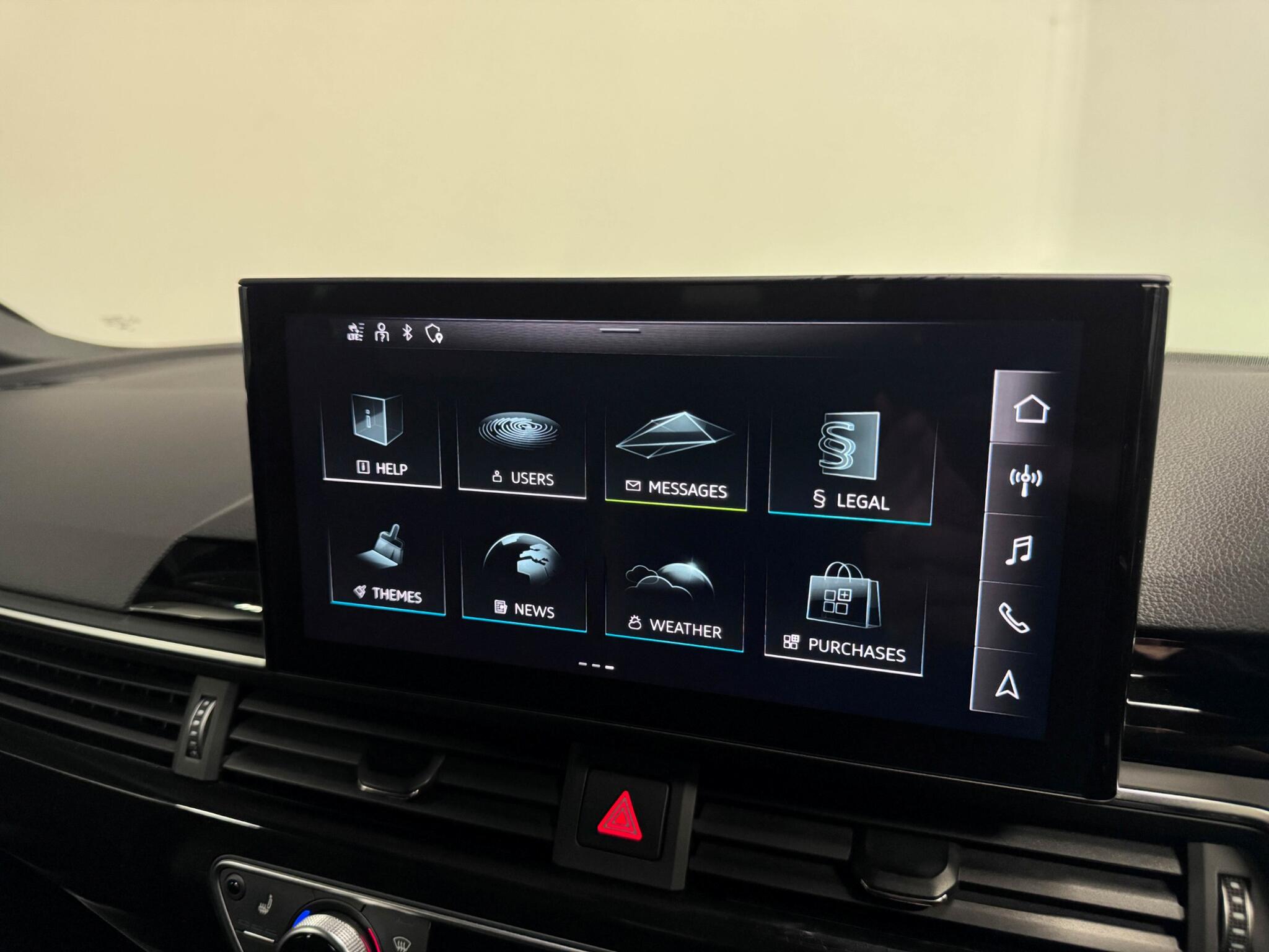 Audi A5 view 45